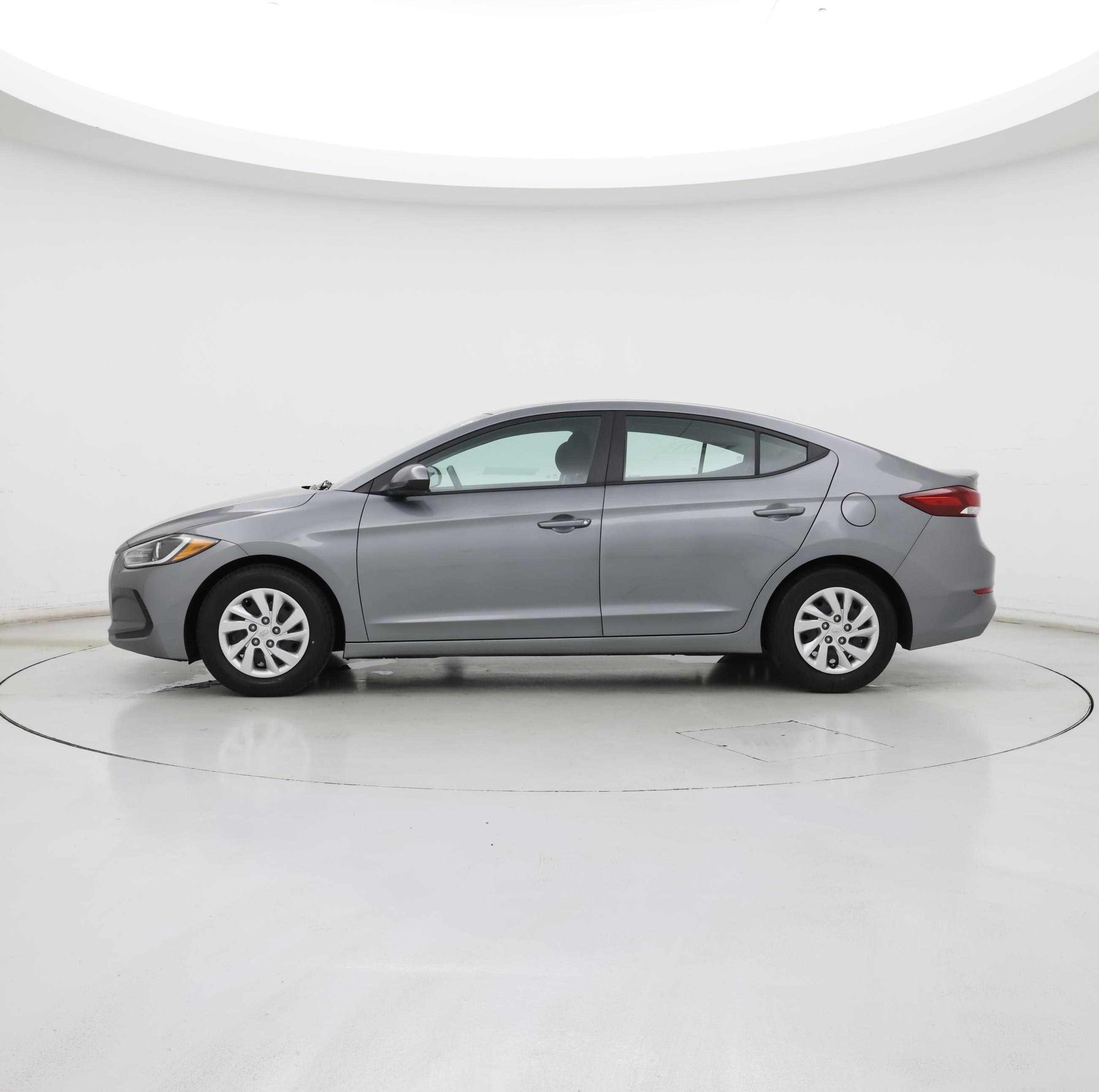Thumbnail: 2018 Hyundai Elantra - 3