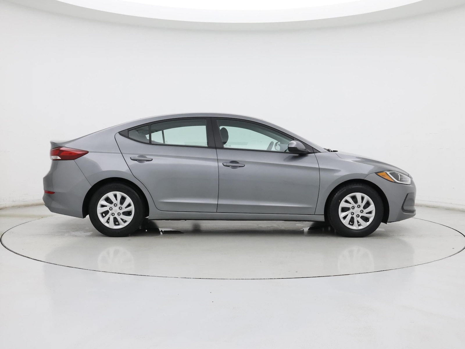 2018 Hyundai Elantra SE - Photo 8