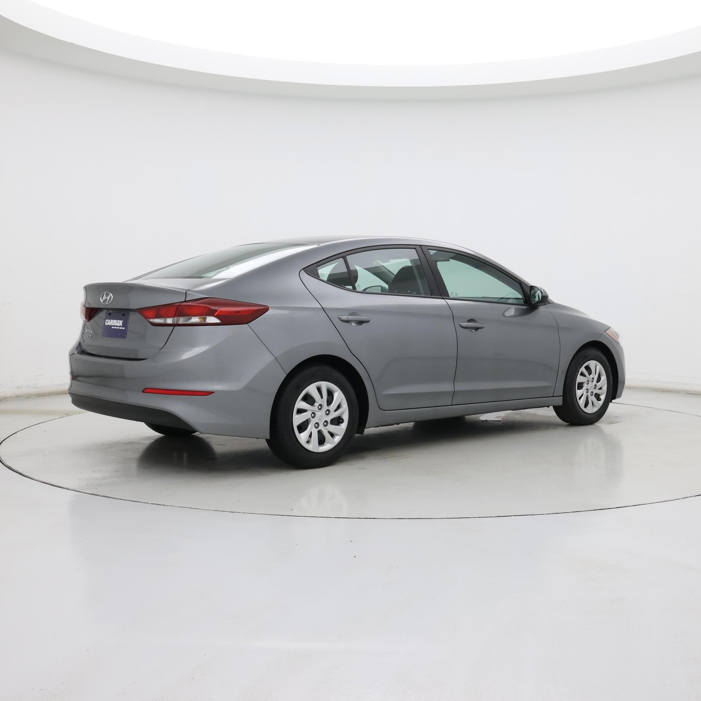 Thumbnail: 2018 Hyundai Elantra - 8