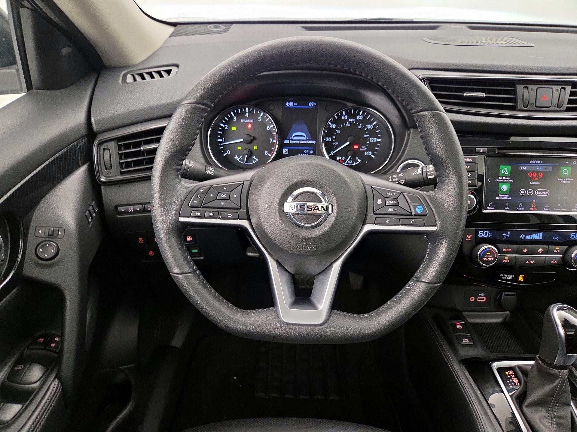 Thumbnail: 2020 Nissan Rogue - 10