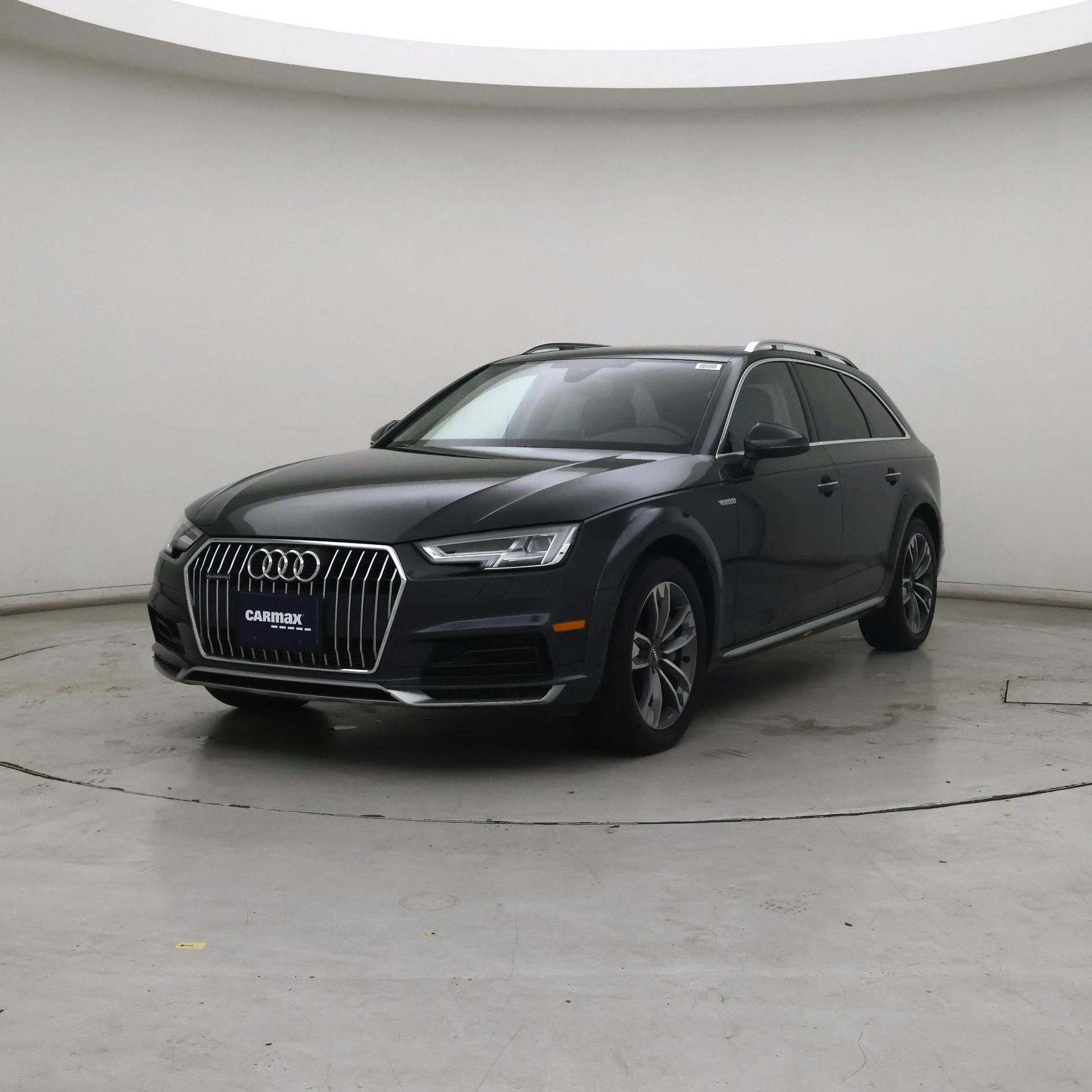 Thumbnail: 2019 Audi A4 - 4