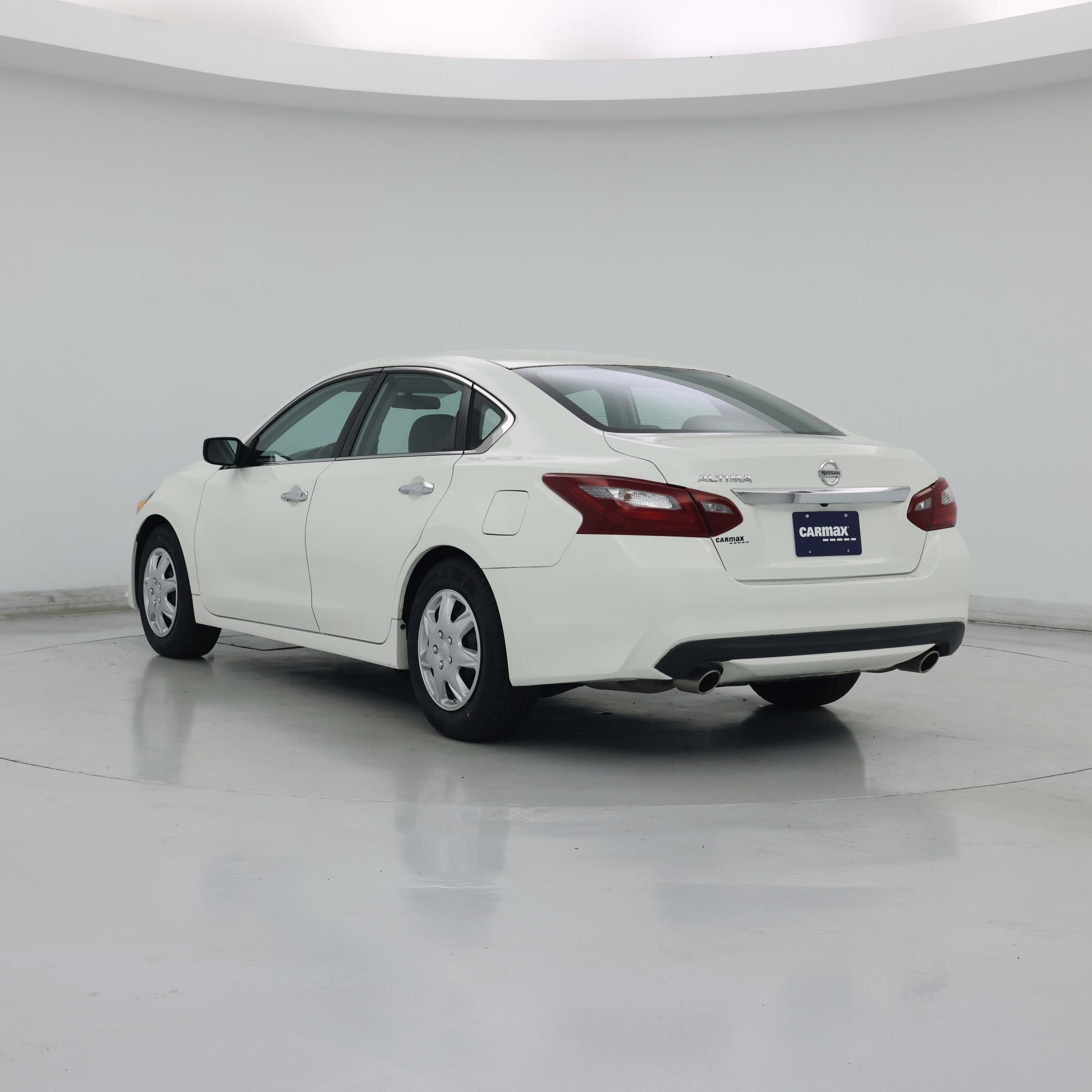 Thumbnail: 2018 Nissan Altima - 2