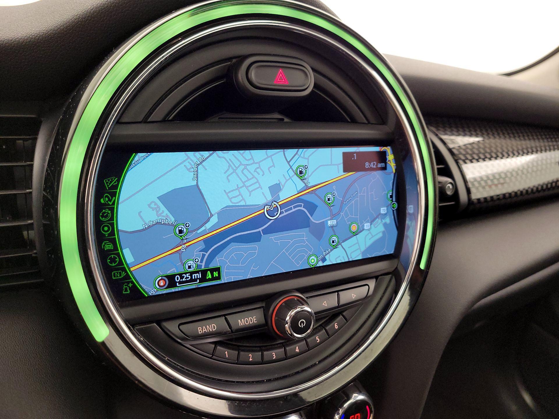Thumbnail: 2016 MINI Cooper Hardtop - 14