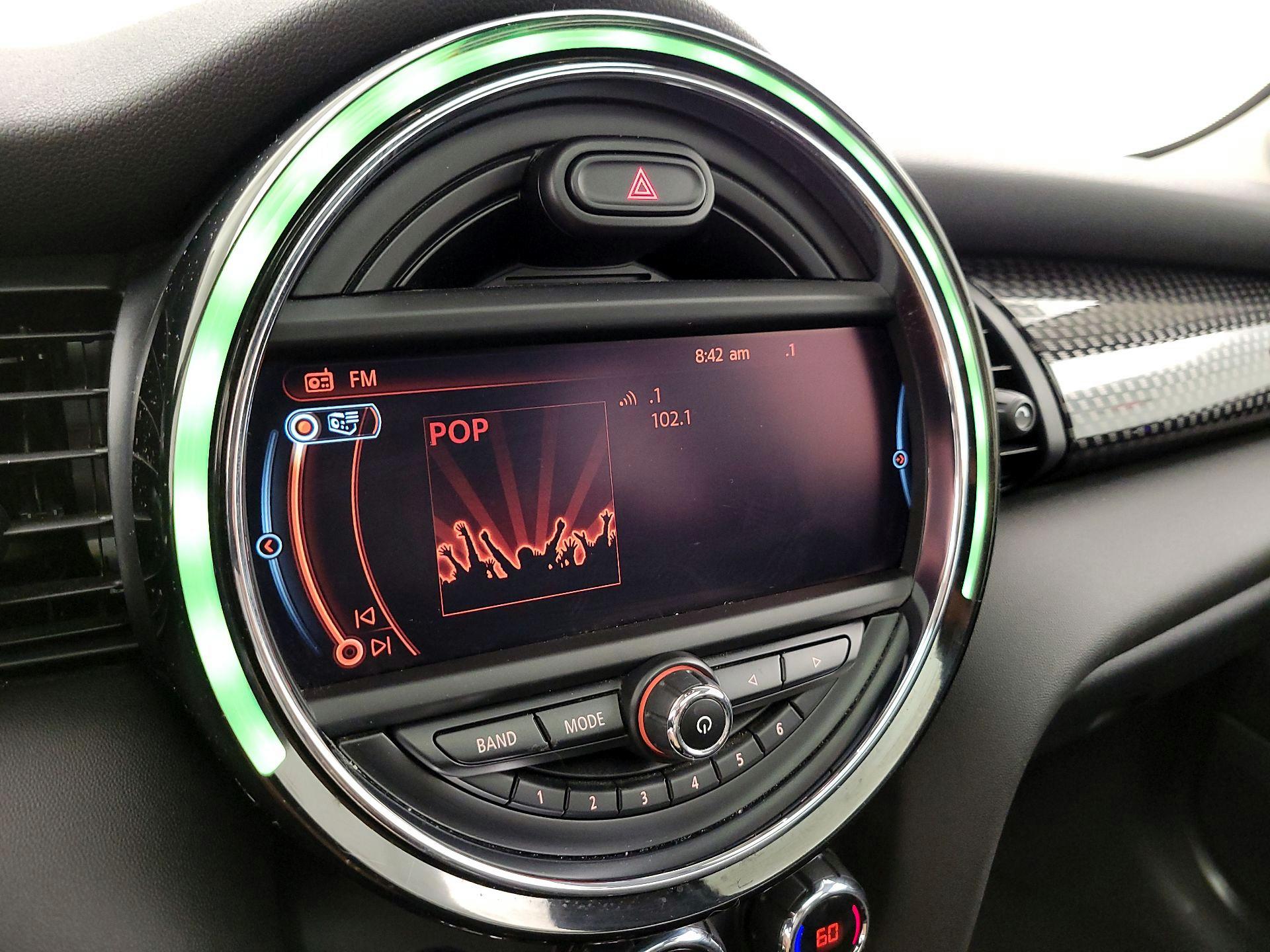Thumbnail: 2016 MINI Cooper Hardtop - 16