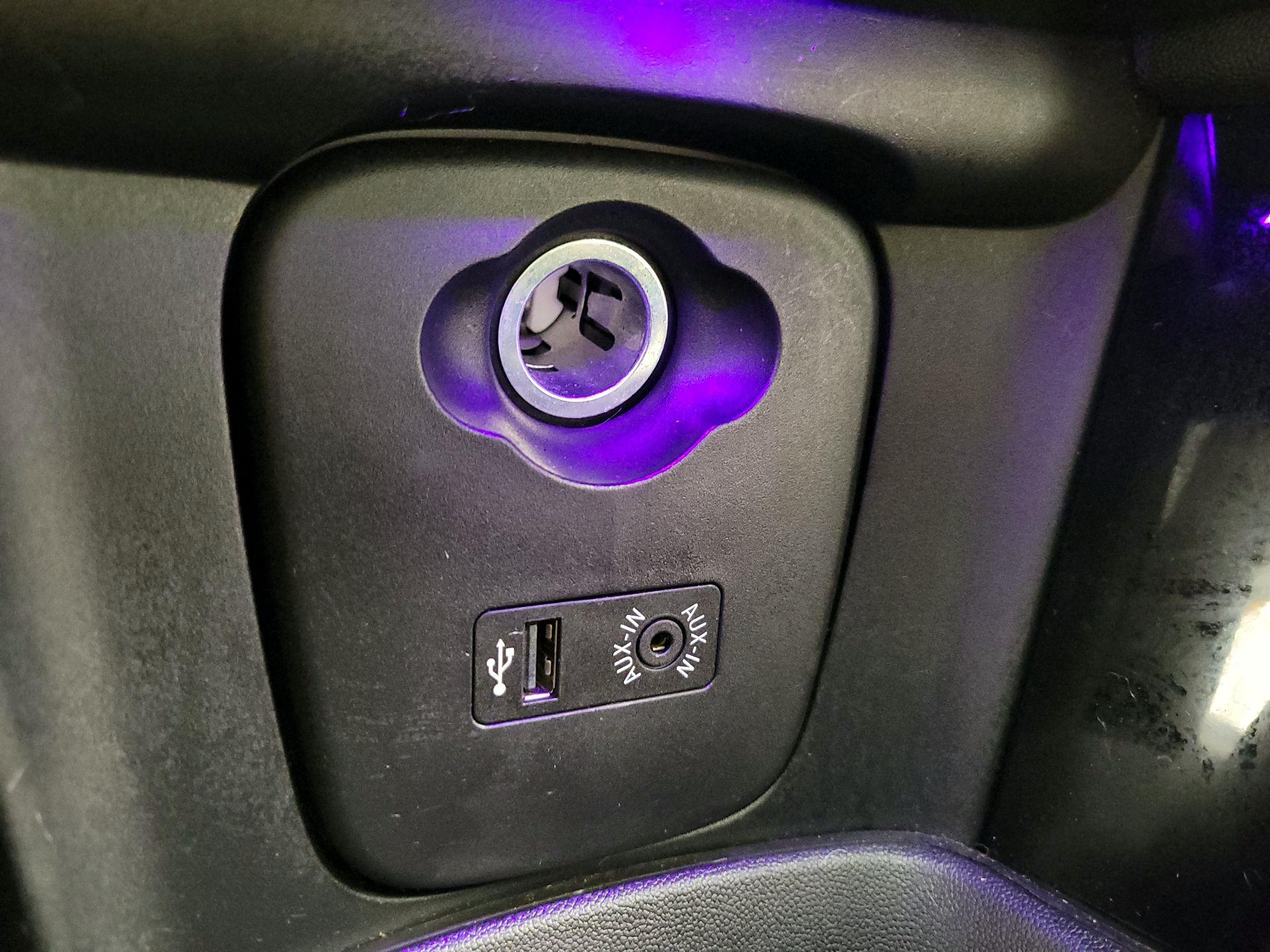 Thumbnail: 2016 MINI Cooper Hardtop - 19
