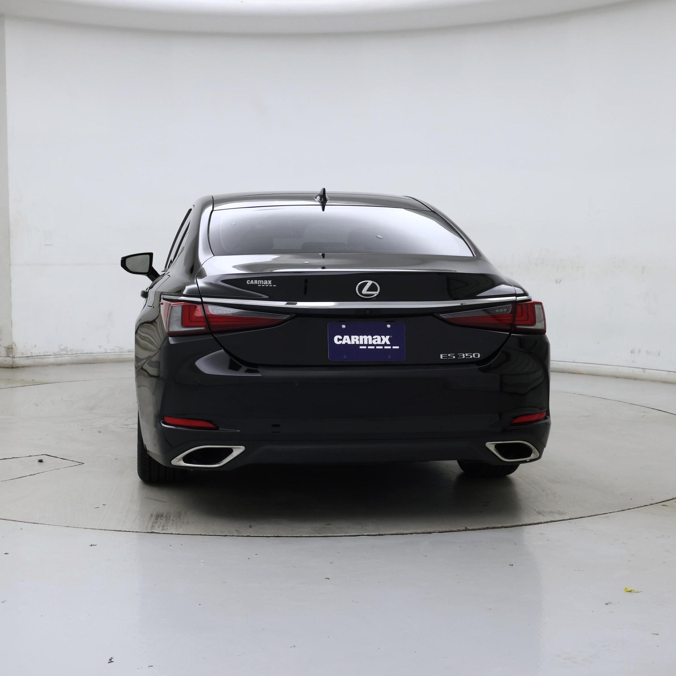 Thumbnail: 2019 Lexus ES - 6