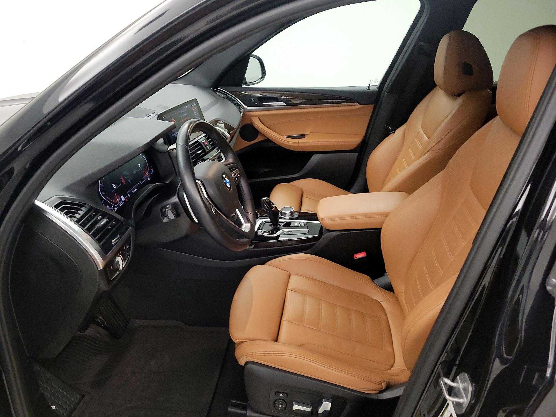 Thumbnail: 2021 BMW X3 - 11