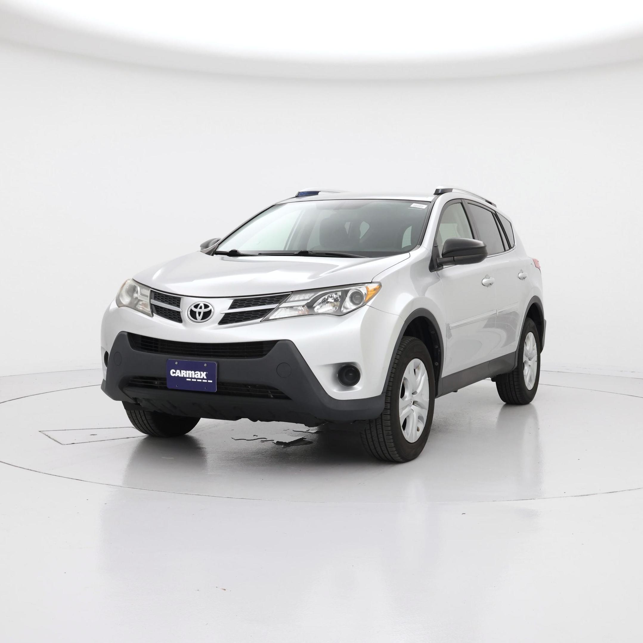 Thumbnail: 2015 Toyota RAV4 - 4