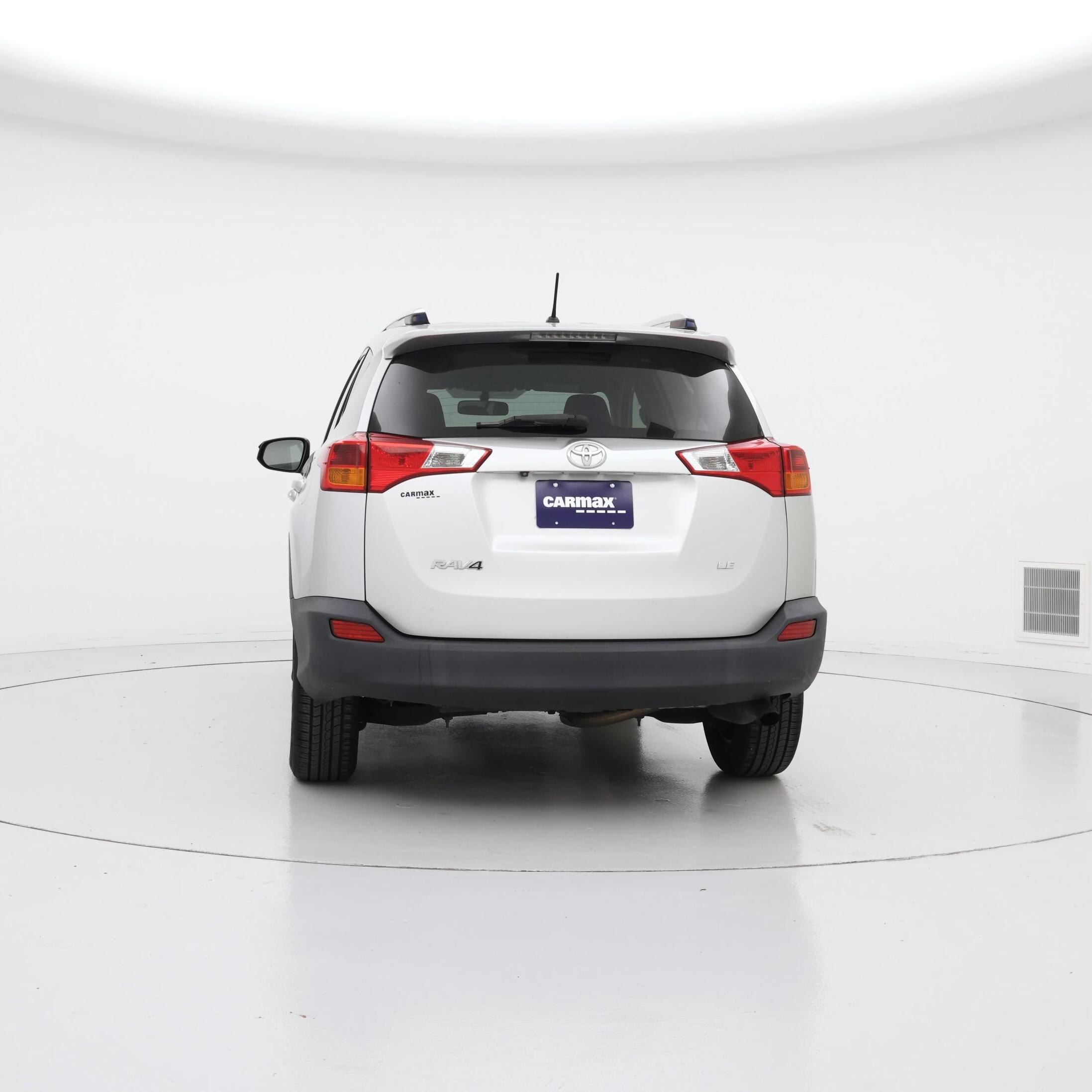 Thumbnail: 2015 Toyota RAV4 - 6