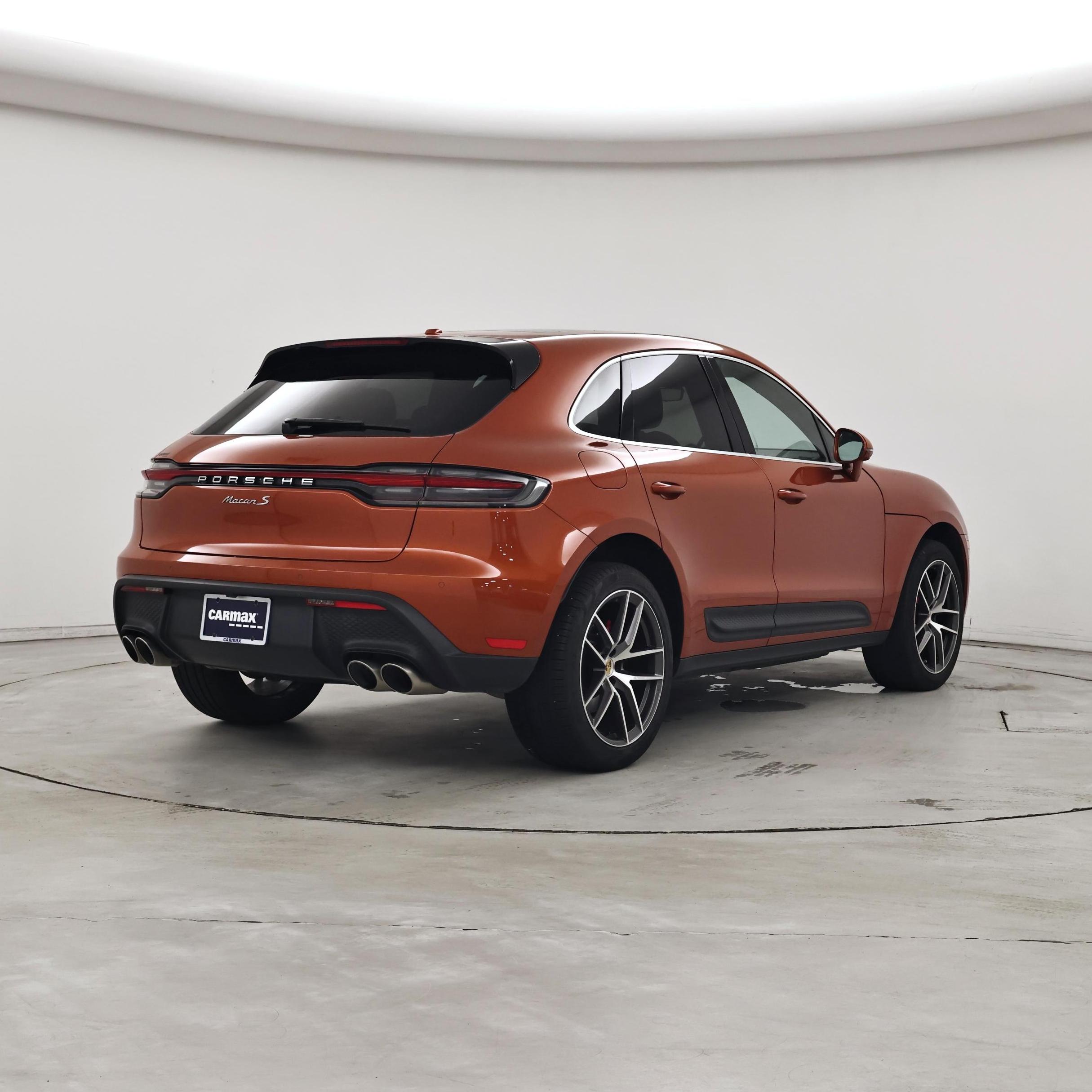 Thumbnail: 2023 Porsche Macan - 8