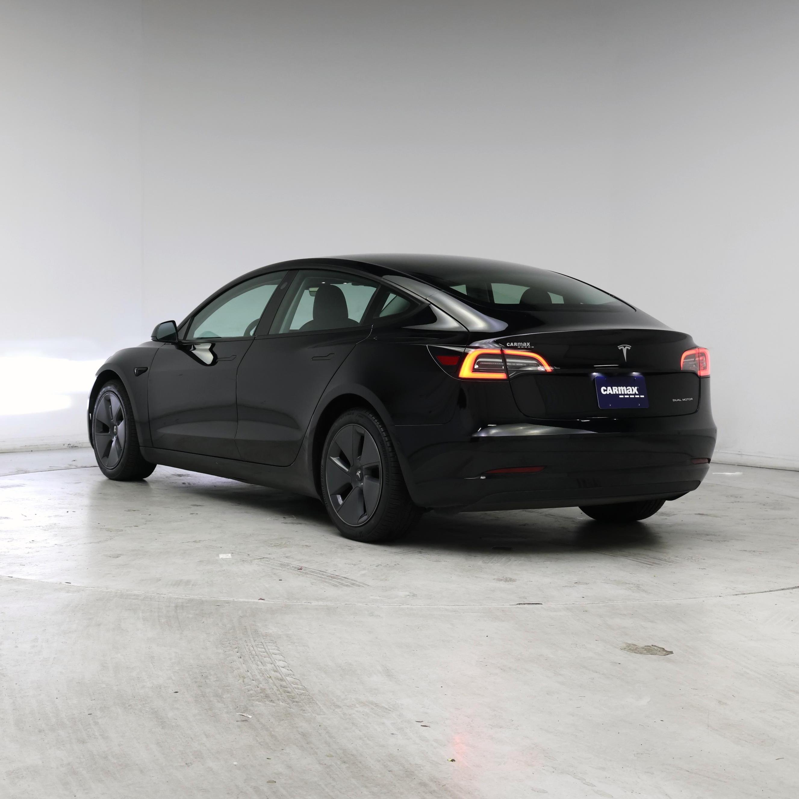 Thumbnail: 2021 Tesla Model 3 - 2