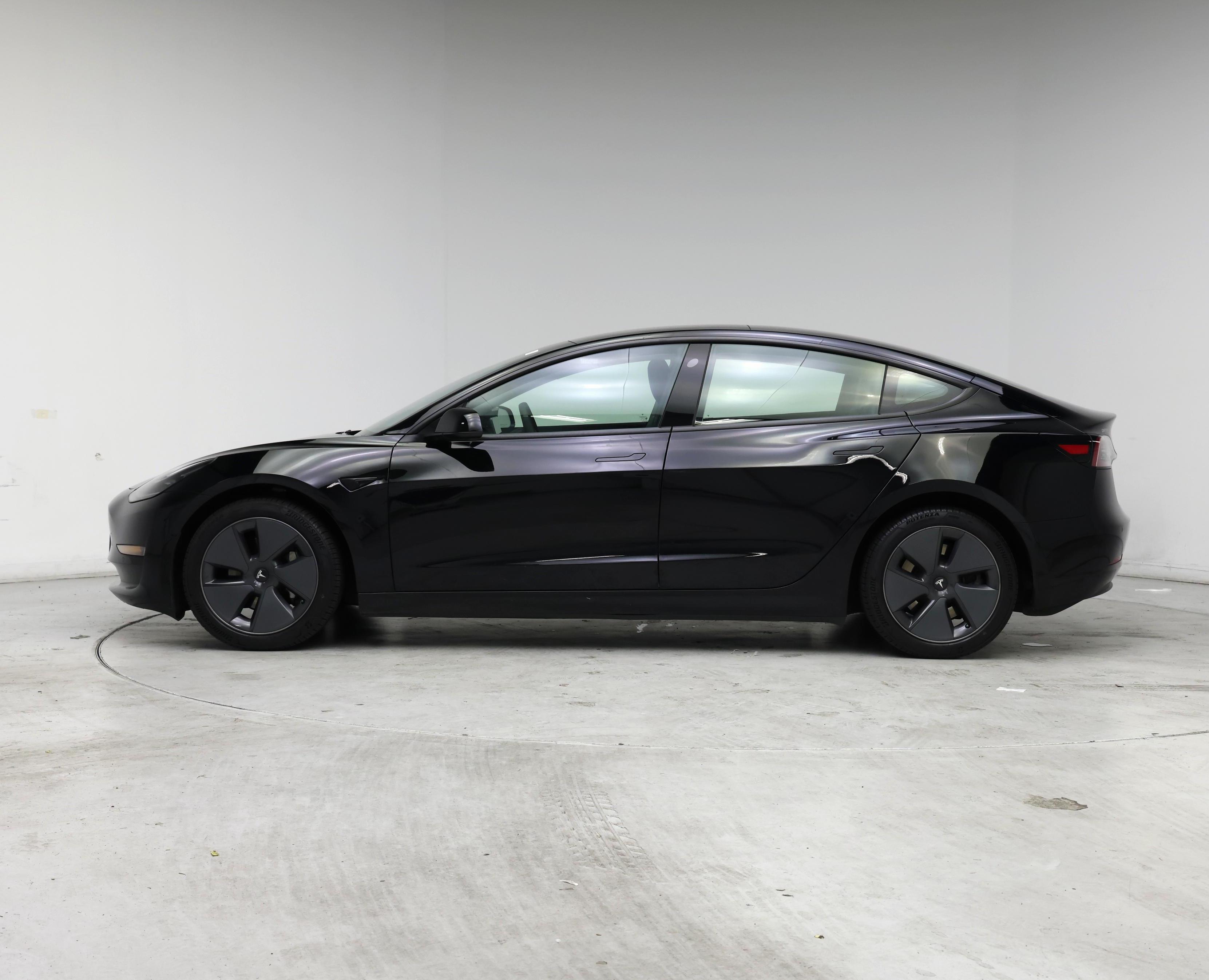 Thumbnail: 2021 Tesla Model 3 - 3