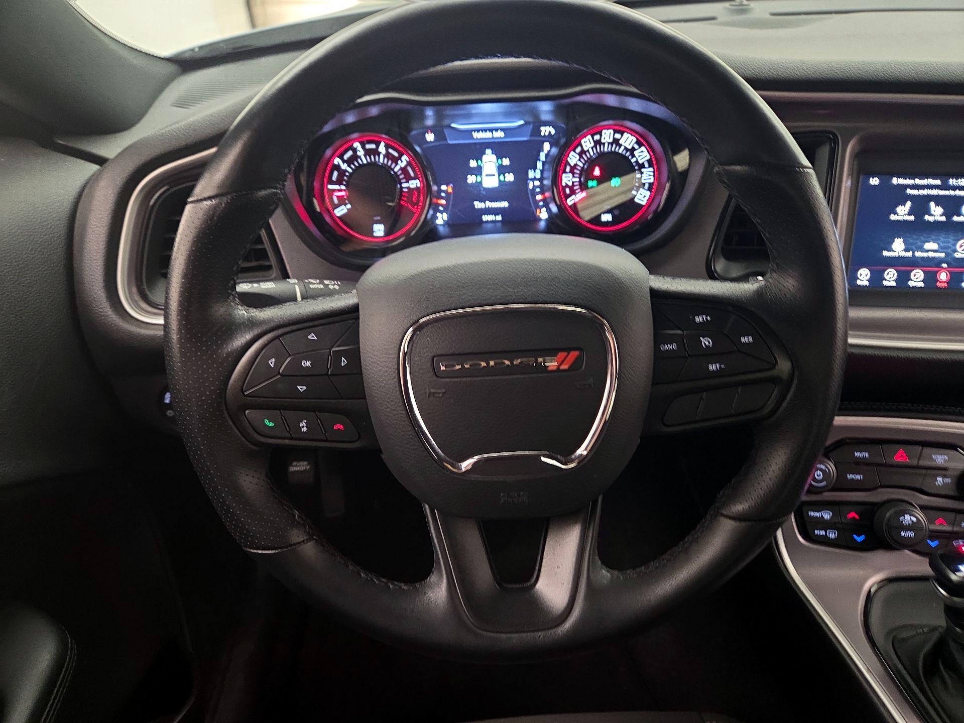 Thumbnail: 2022 Dodge Challenger - 10