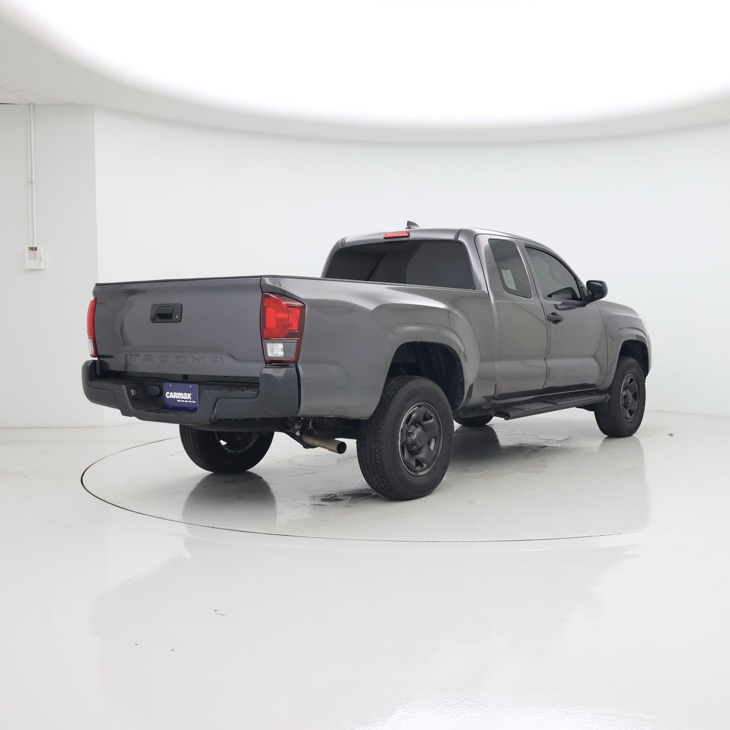 Thumbnail: 2020 Toyota Tacoma - 8