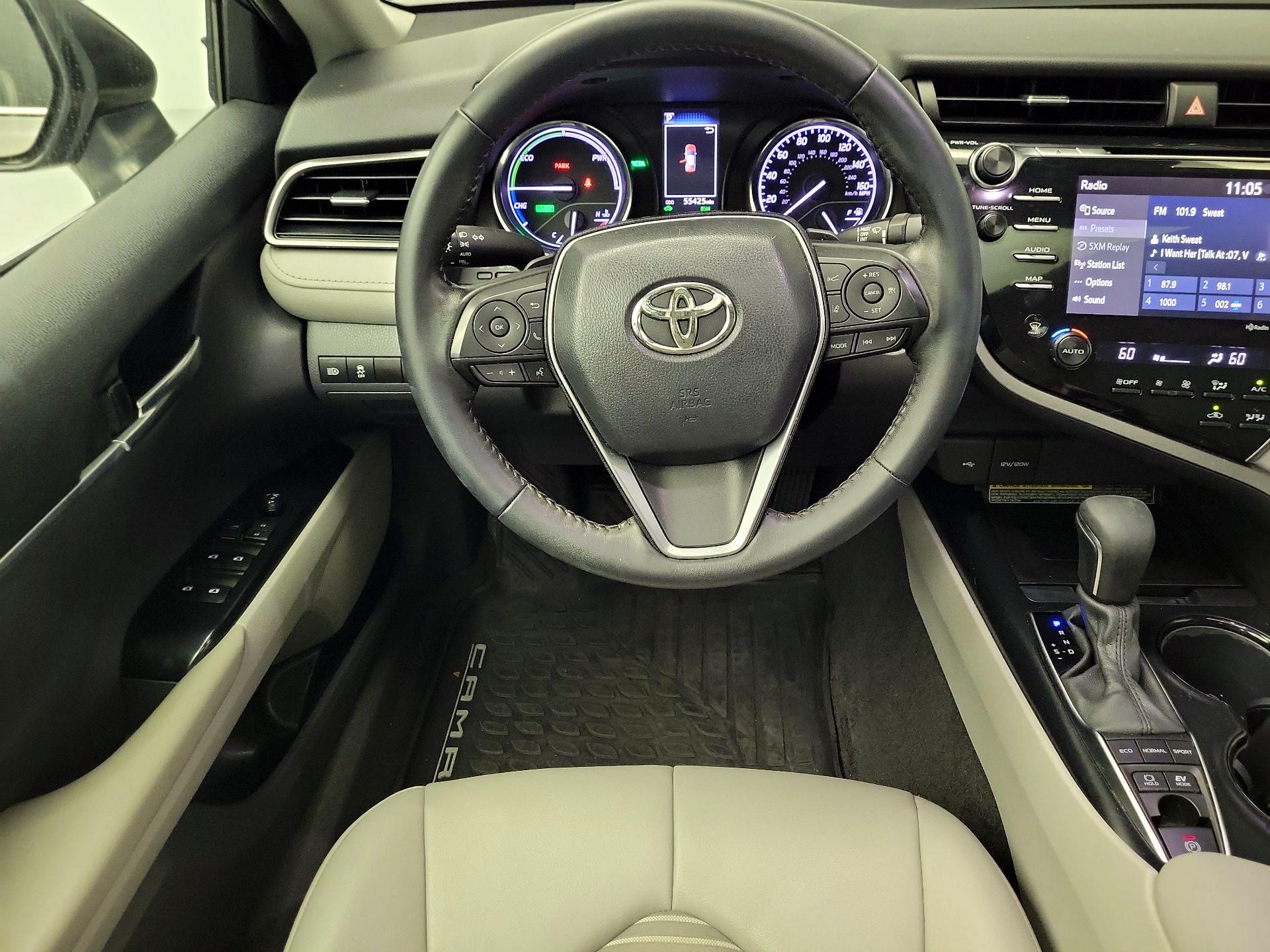 Thumbnail: 2020 Toyota Camry - 10