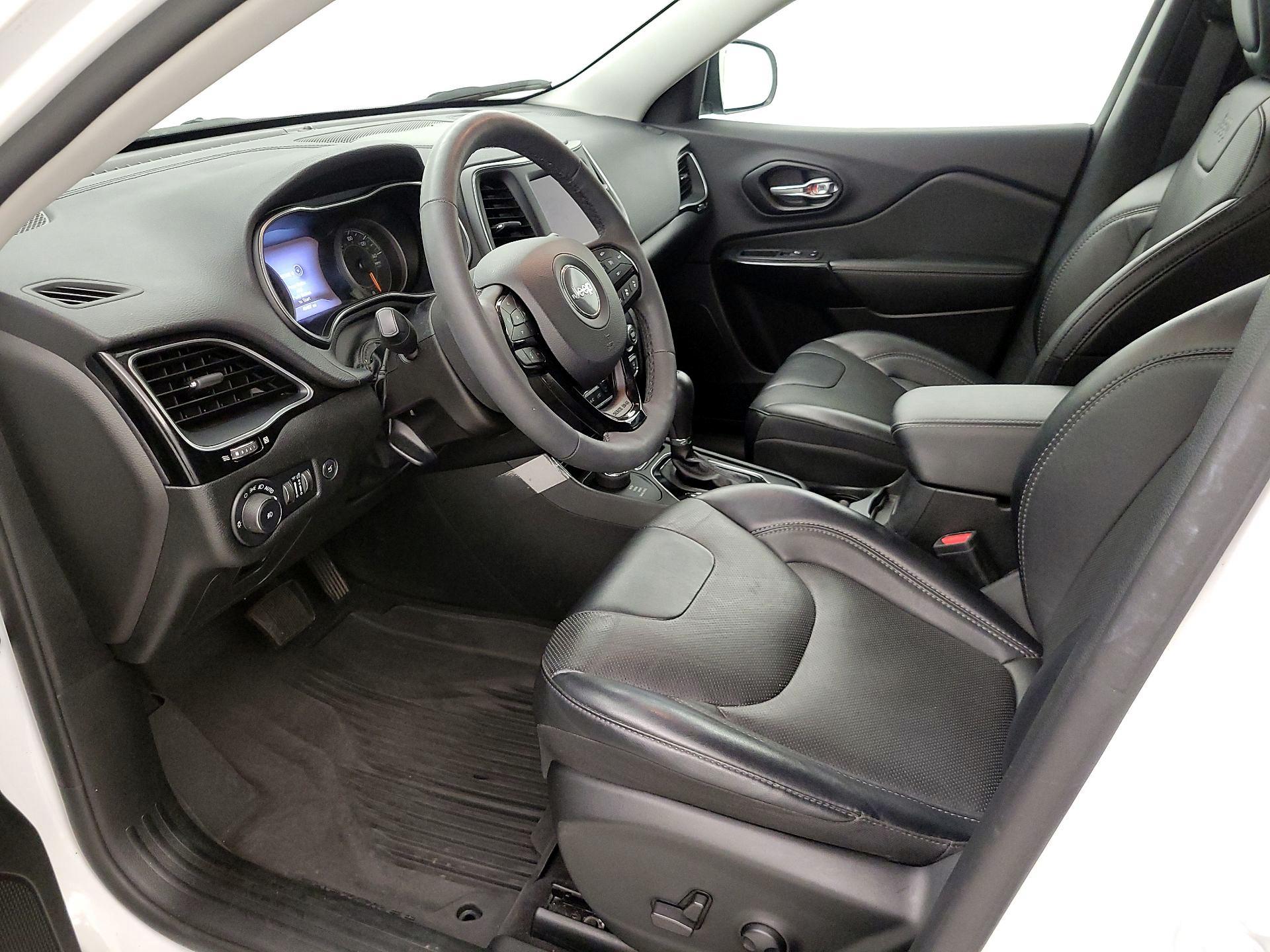Thumbnail: 2023 Jeep Cherokee - 11