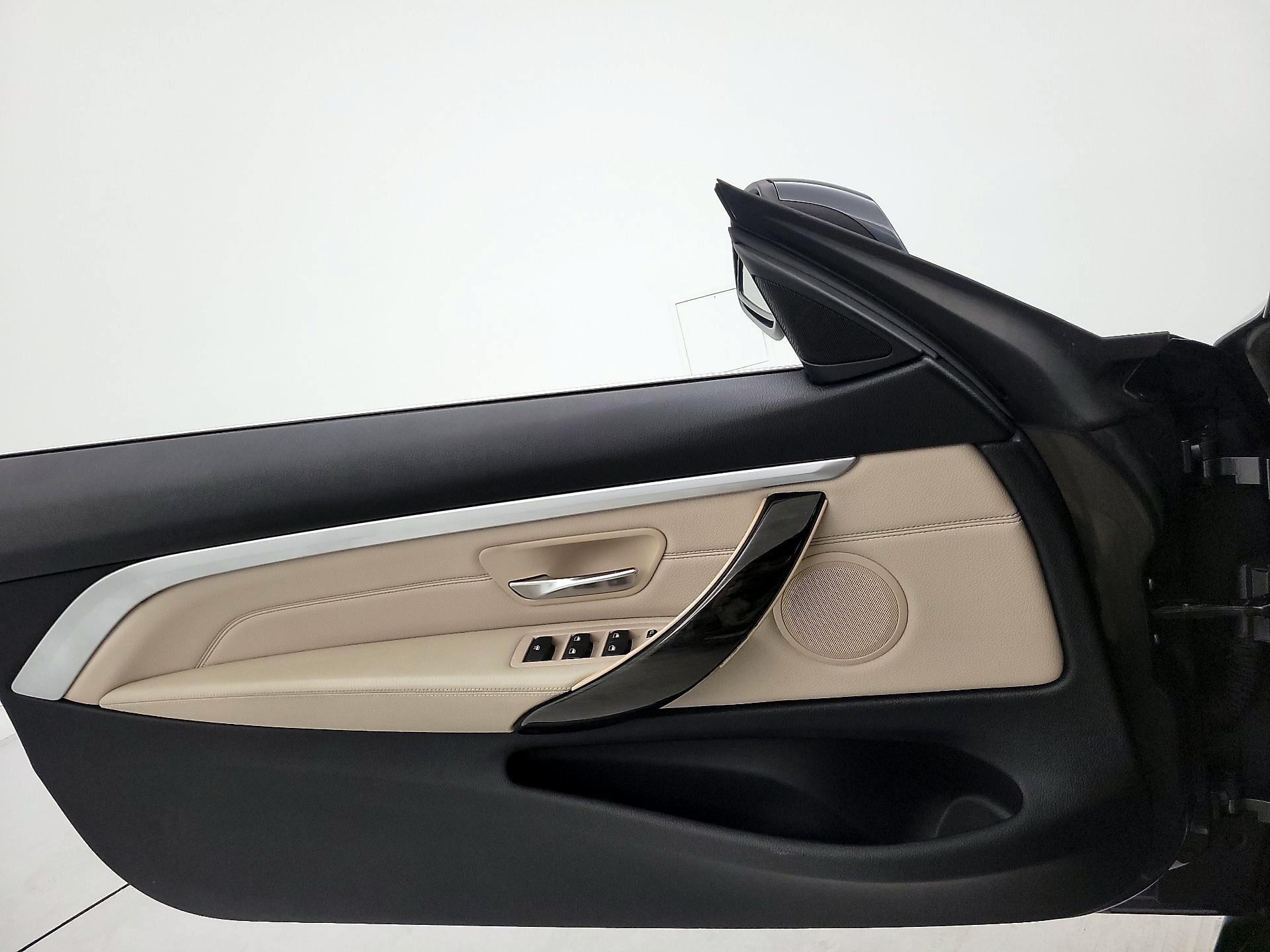 Thumbnail: 2016 BMW 4 Series - 12