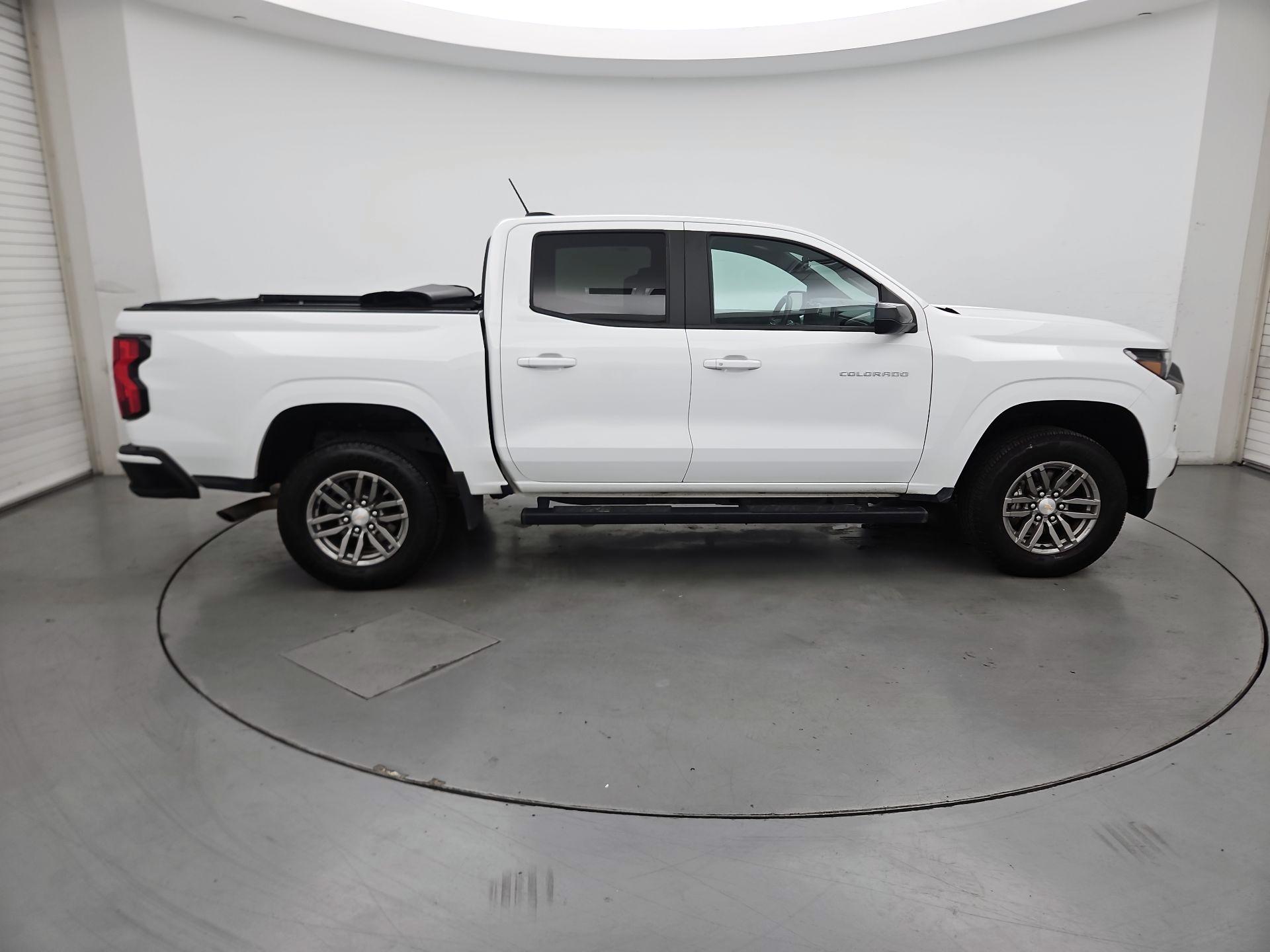 Thumbnail: 2023 Chevrolet Colorado - 4