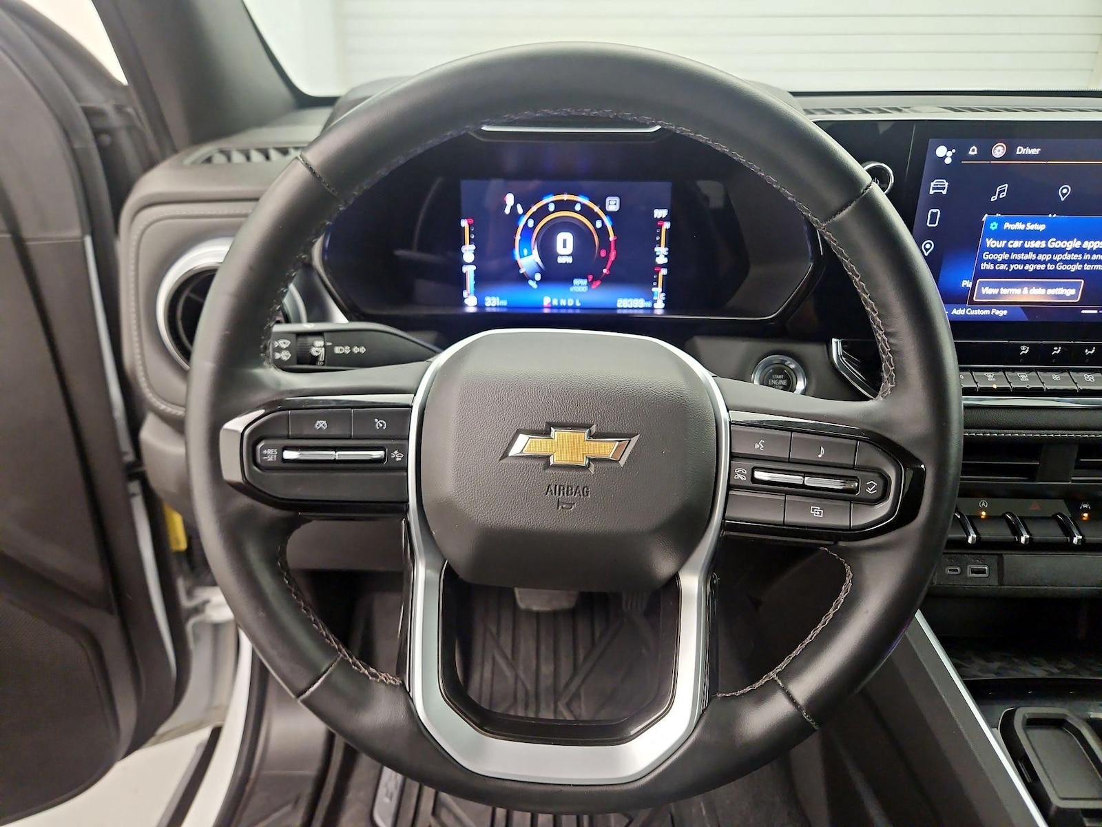 2023 Chevrolet Colorado LT - Photo 9