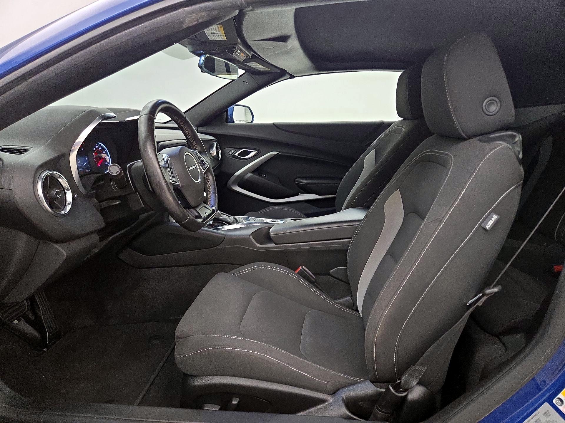 Thumbnail: 2020 Chevrolet Camaro - 11