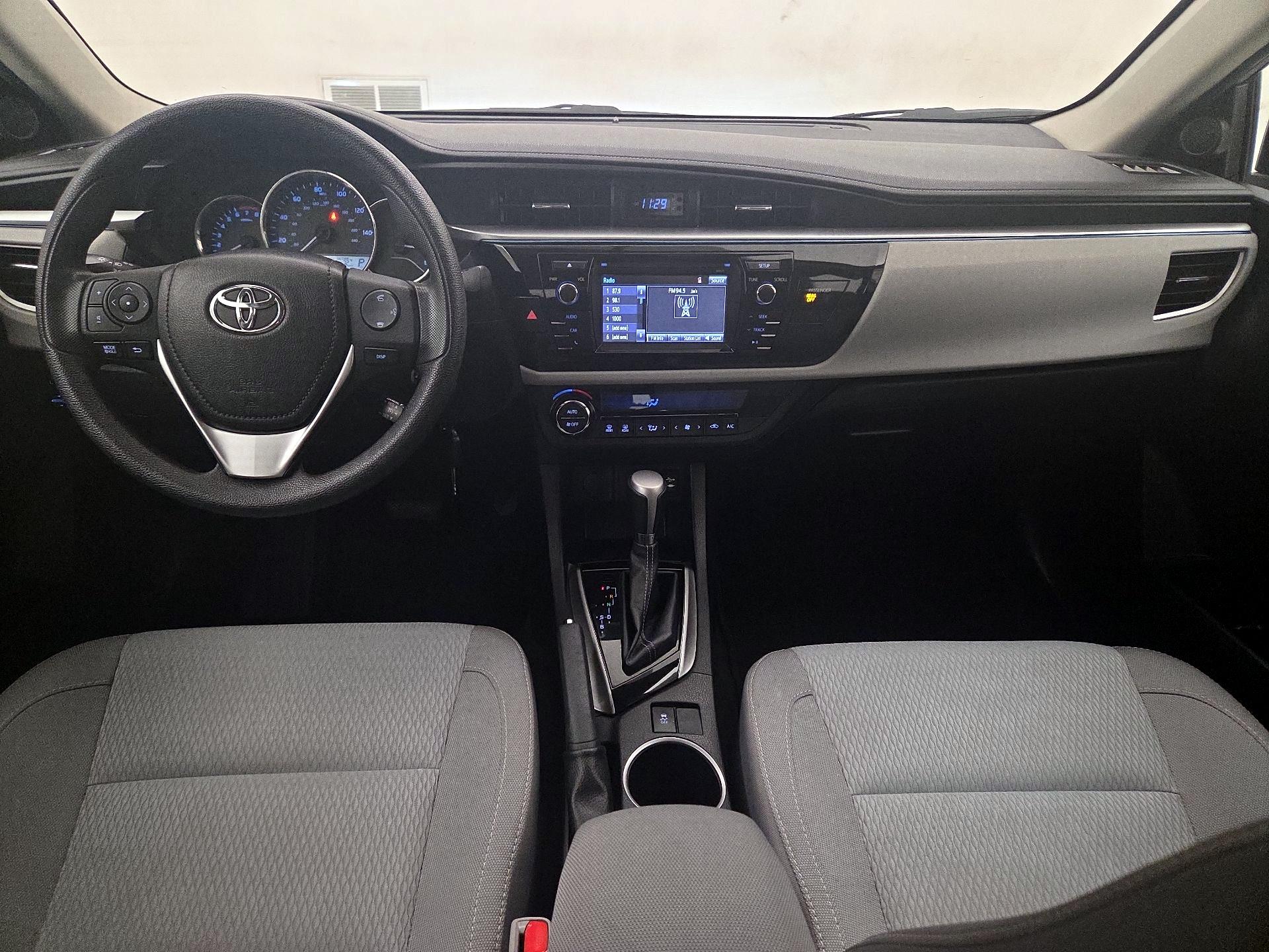 Thumbnail: 2016 Toyota Corolla - 9