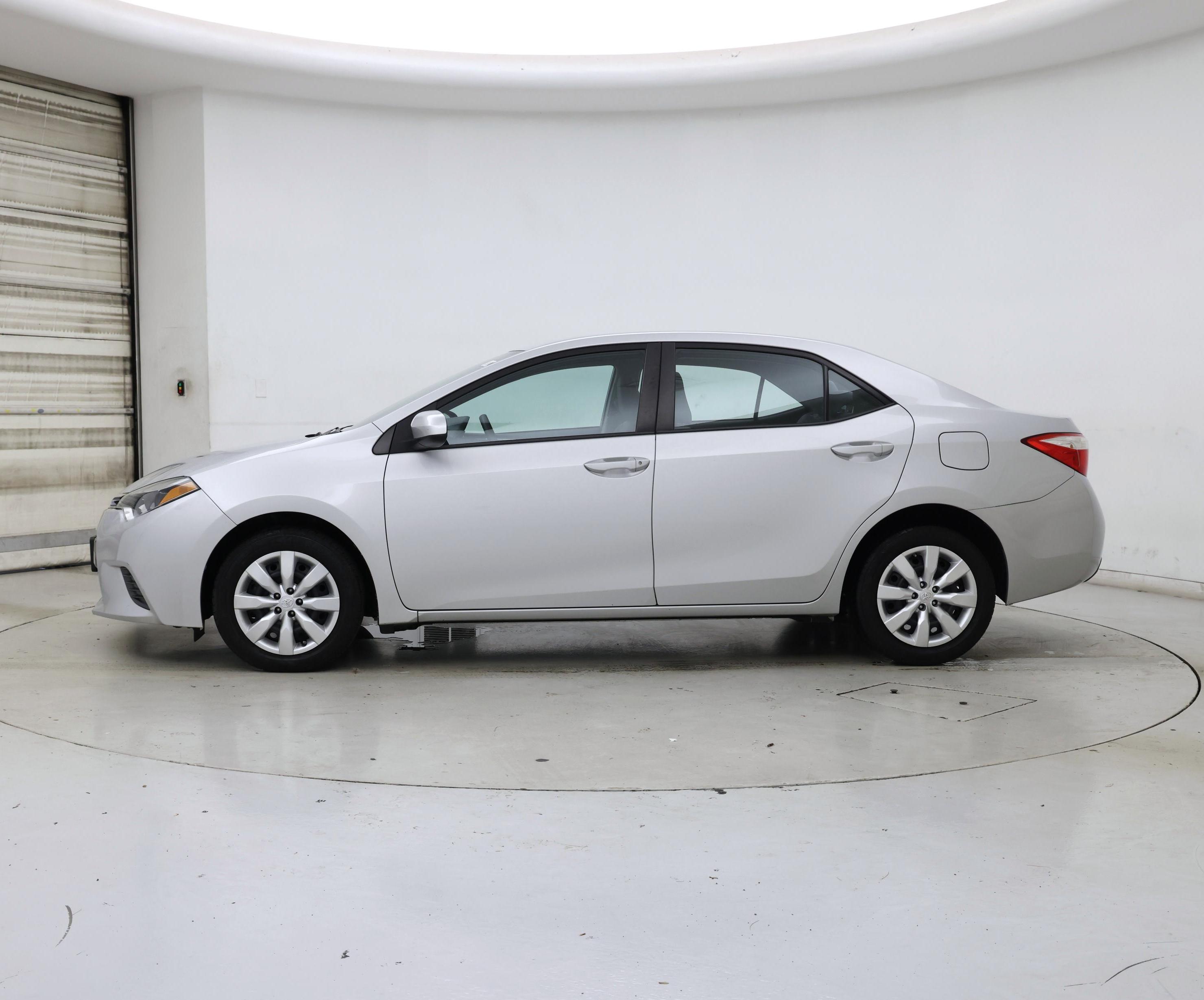 Thumbnail: 2016 Toyota Corolla - 3