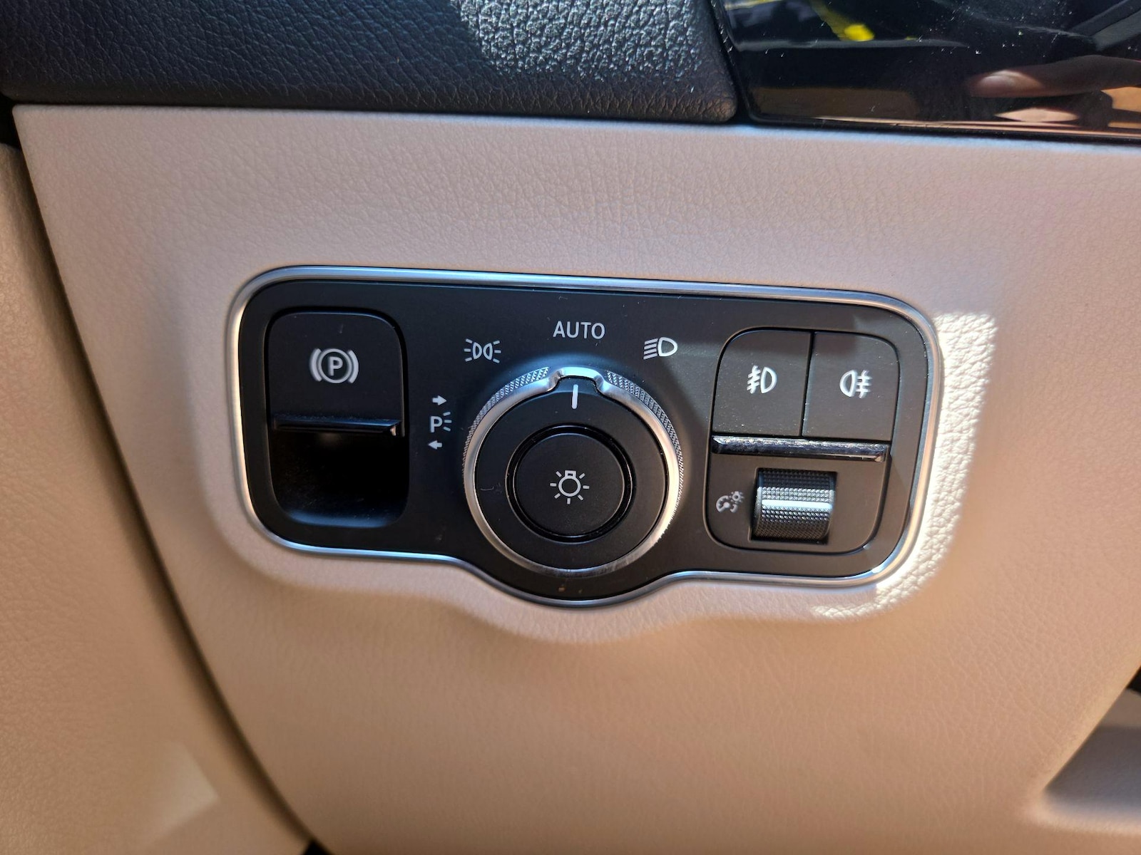 2021 Mercedes-Benz GLA GLA250 - Photo 14