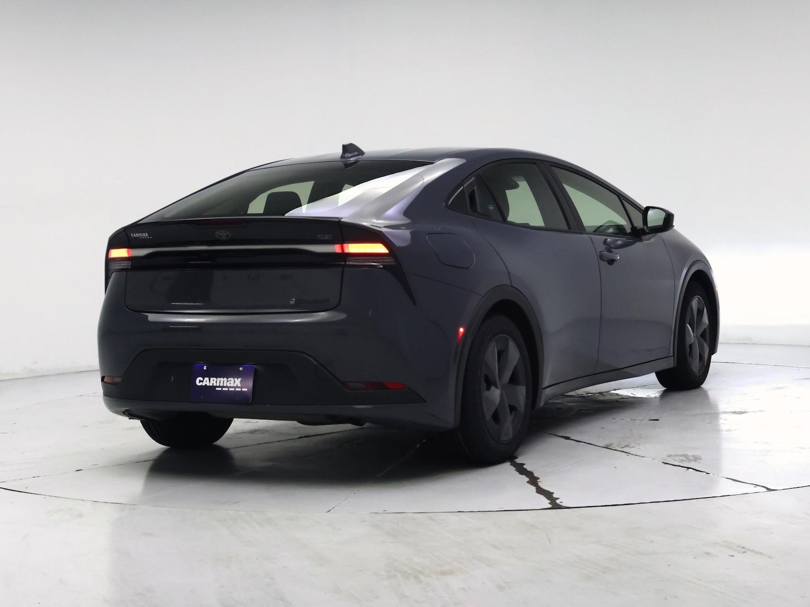 2024 Toyota Prius Prime SE - Photo 9