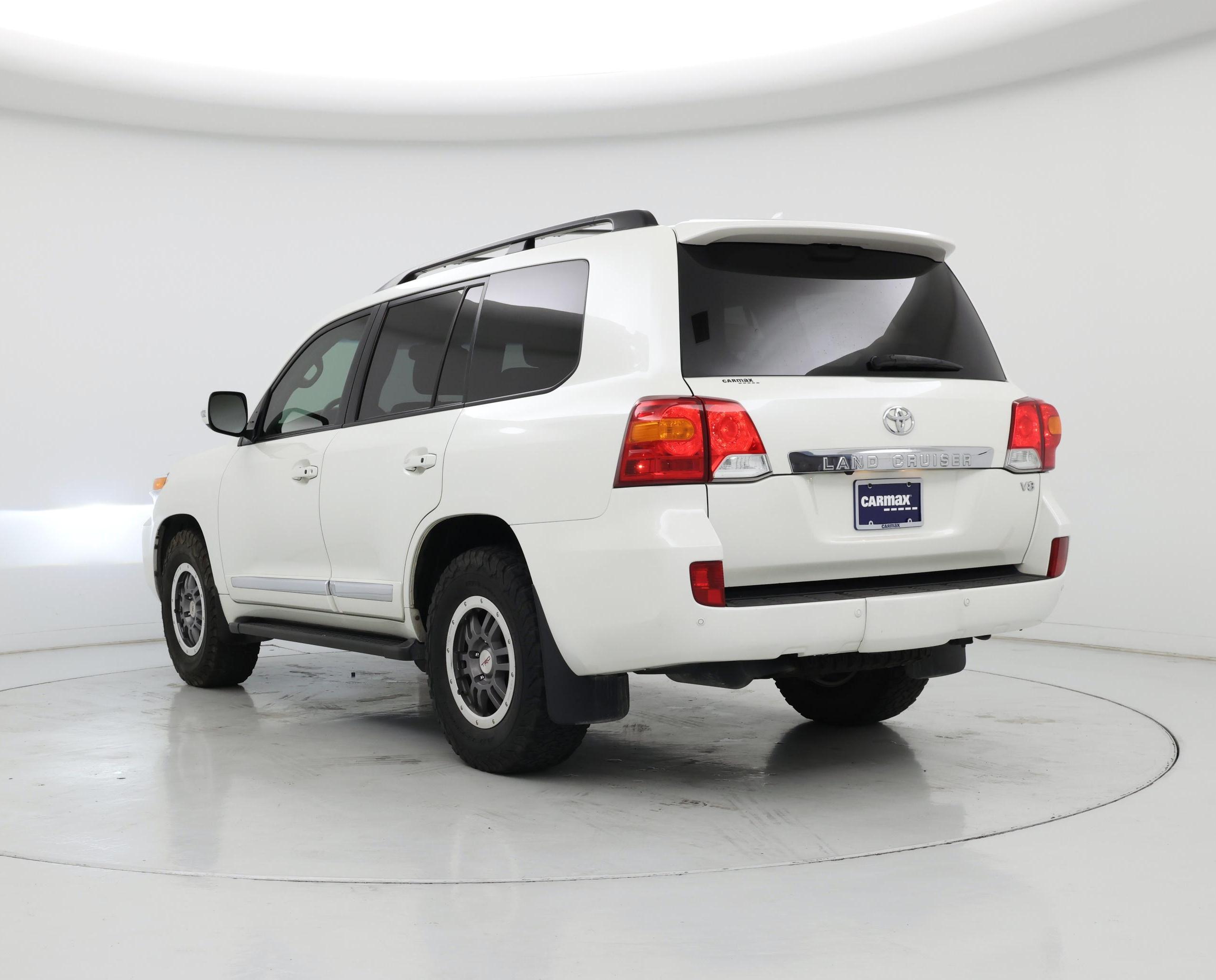Thumbnail: 2015 Toyota Land Cruiser - 2