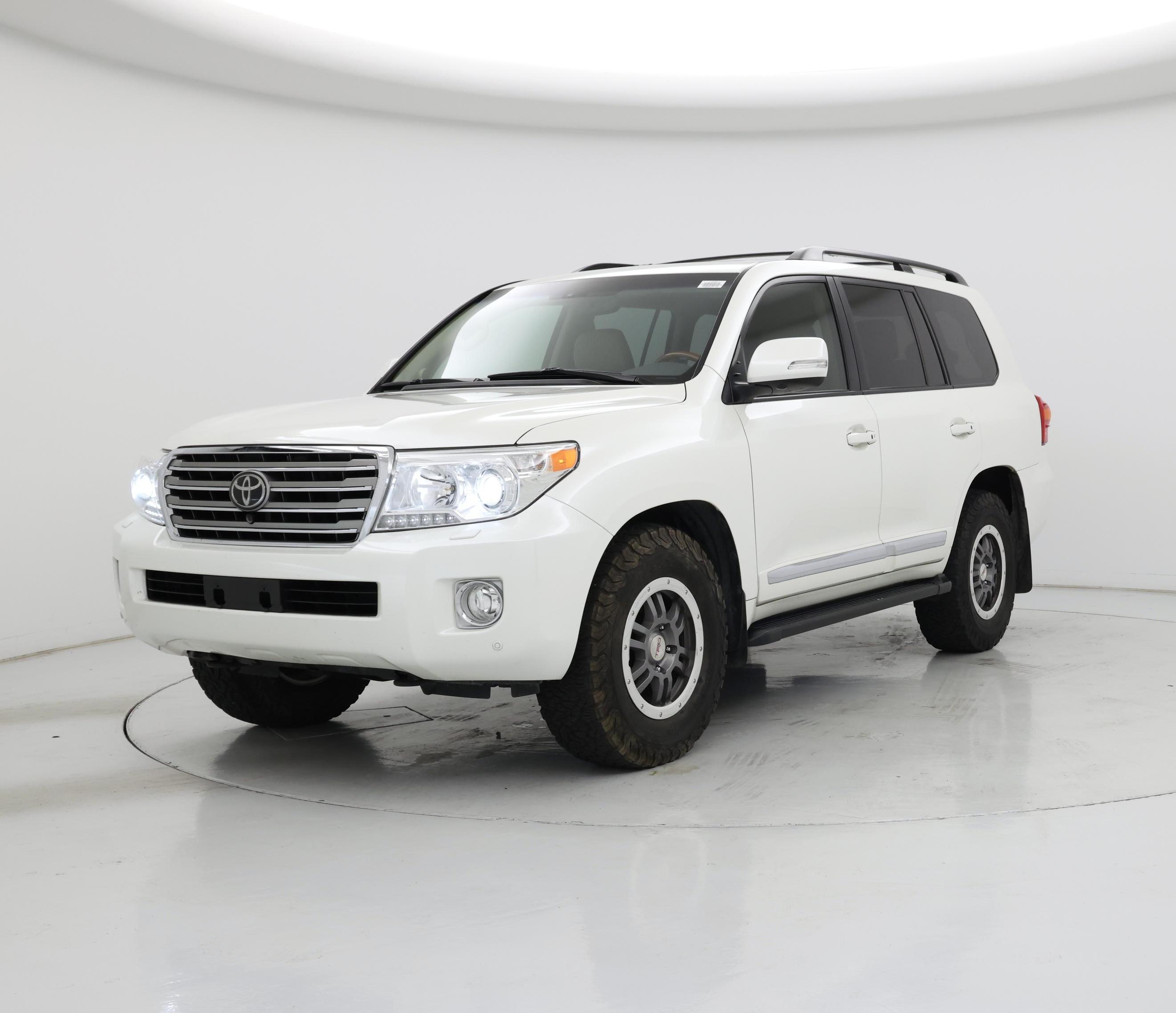 Thumbnail: 2015 Toyota Land Cruiser - 4