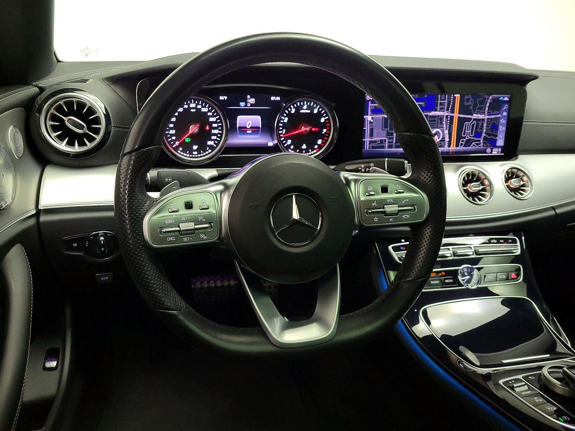 Thumbnail: 2019 Mercedes-Benz E-Class - 10