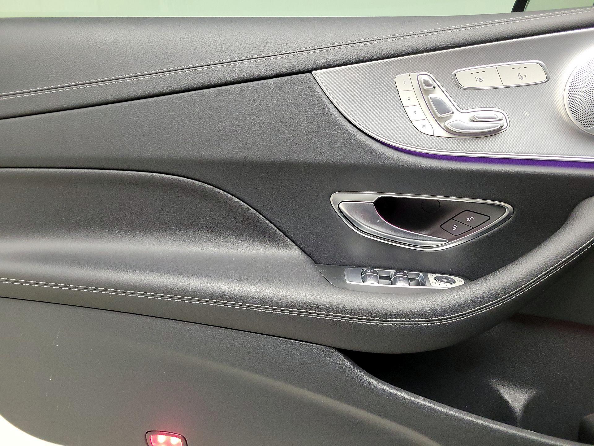Thumbnail: 2019 Mercedes-Benz E-Class - 12