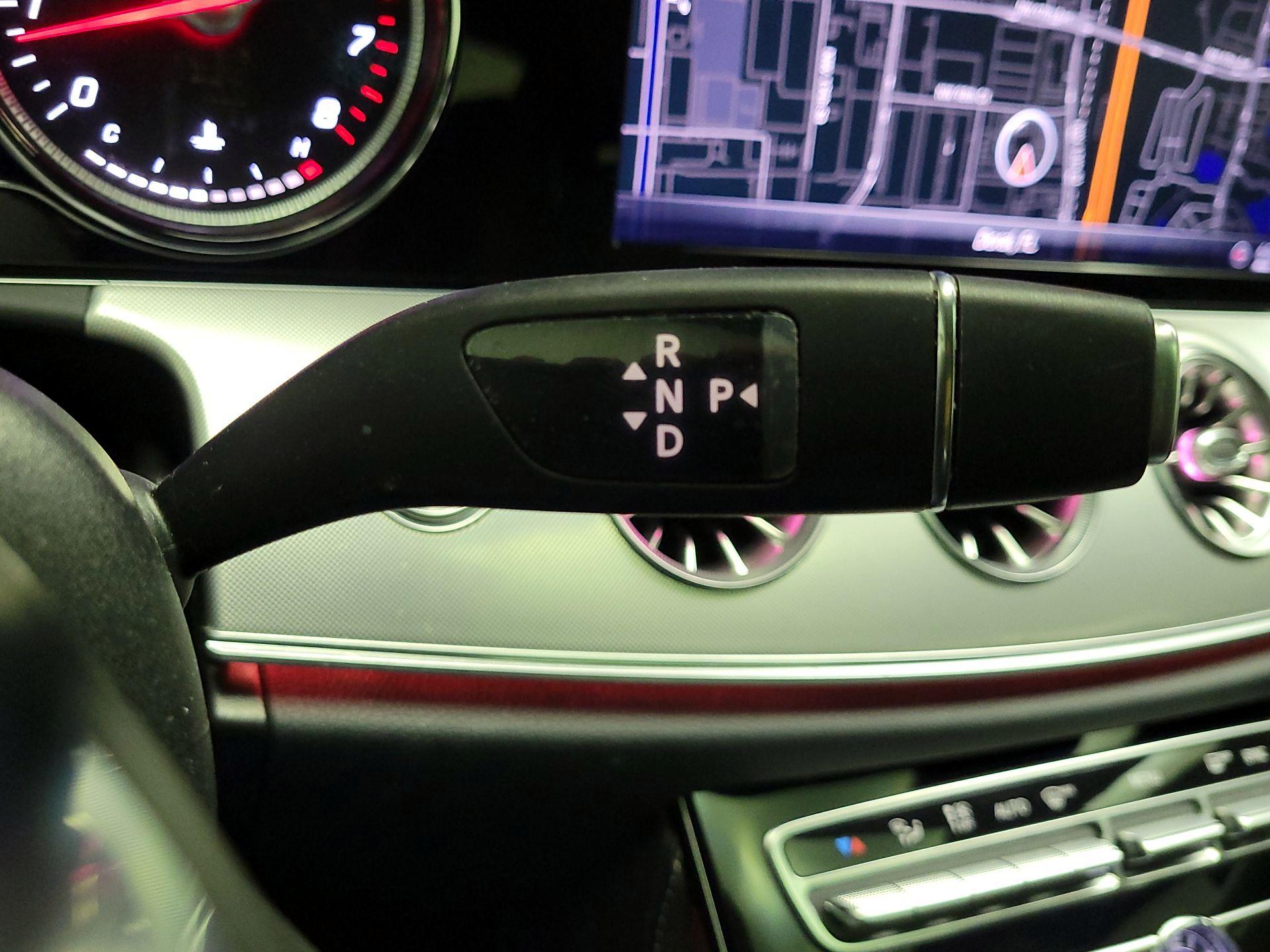 Thumbnail: 2019 Mercedes-Benz E-Class - 18