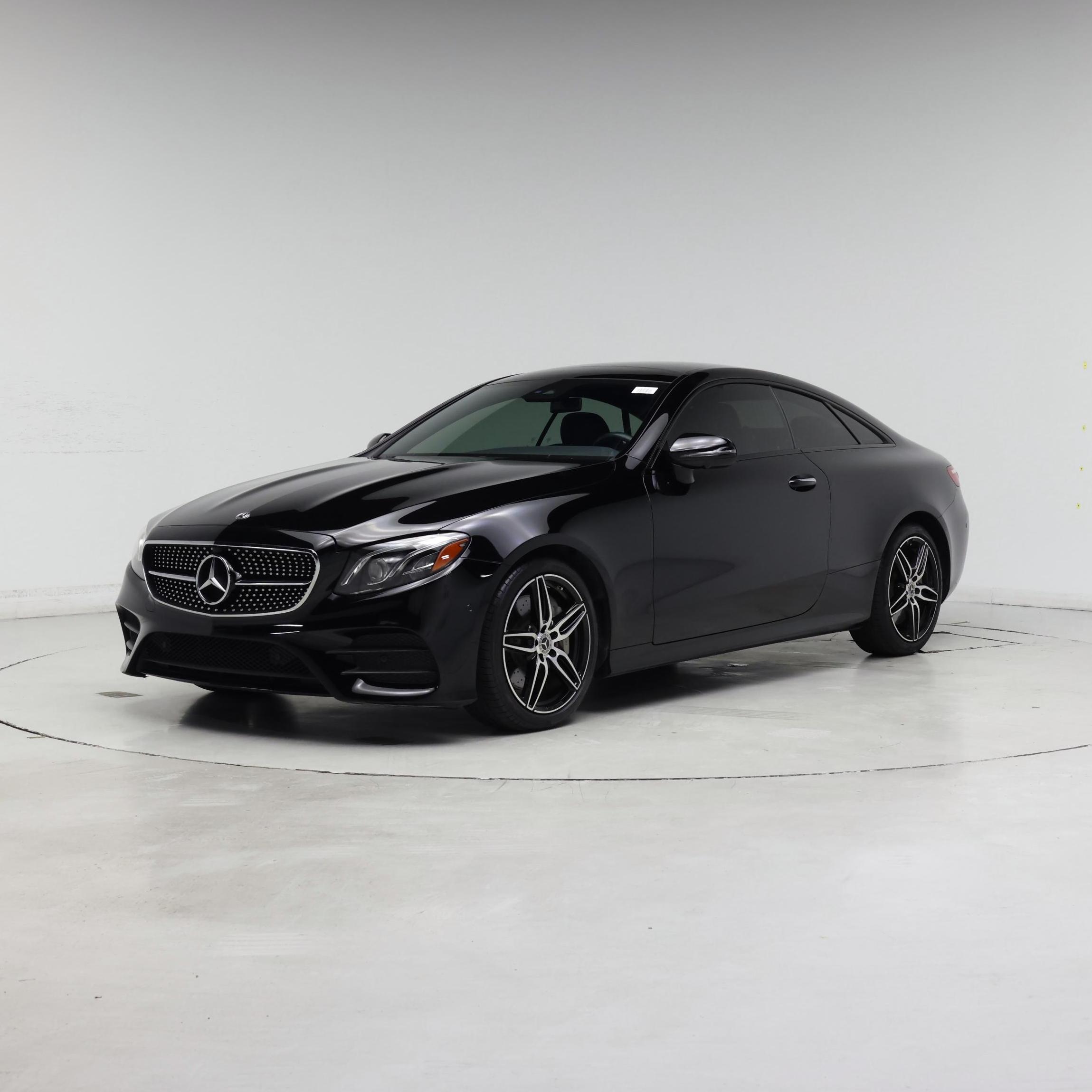 Thumbnail: 2019 Mercedes-Benz E-Class - 4