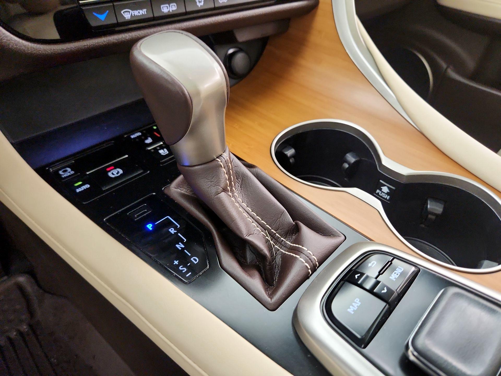 Thumbnail: 2018 Lexus RX - 18