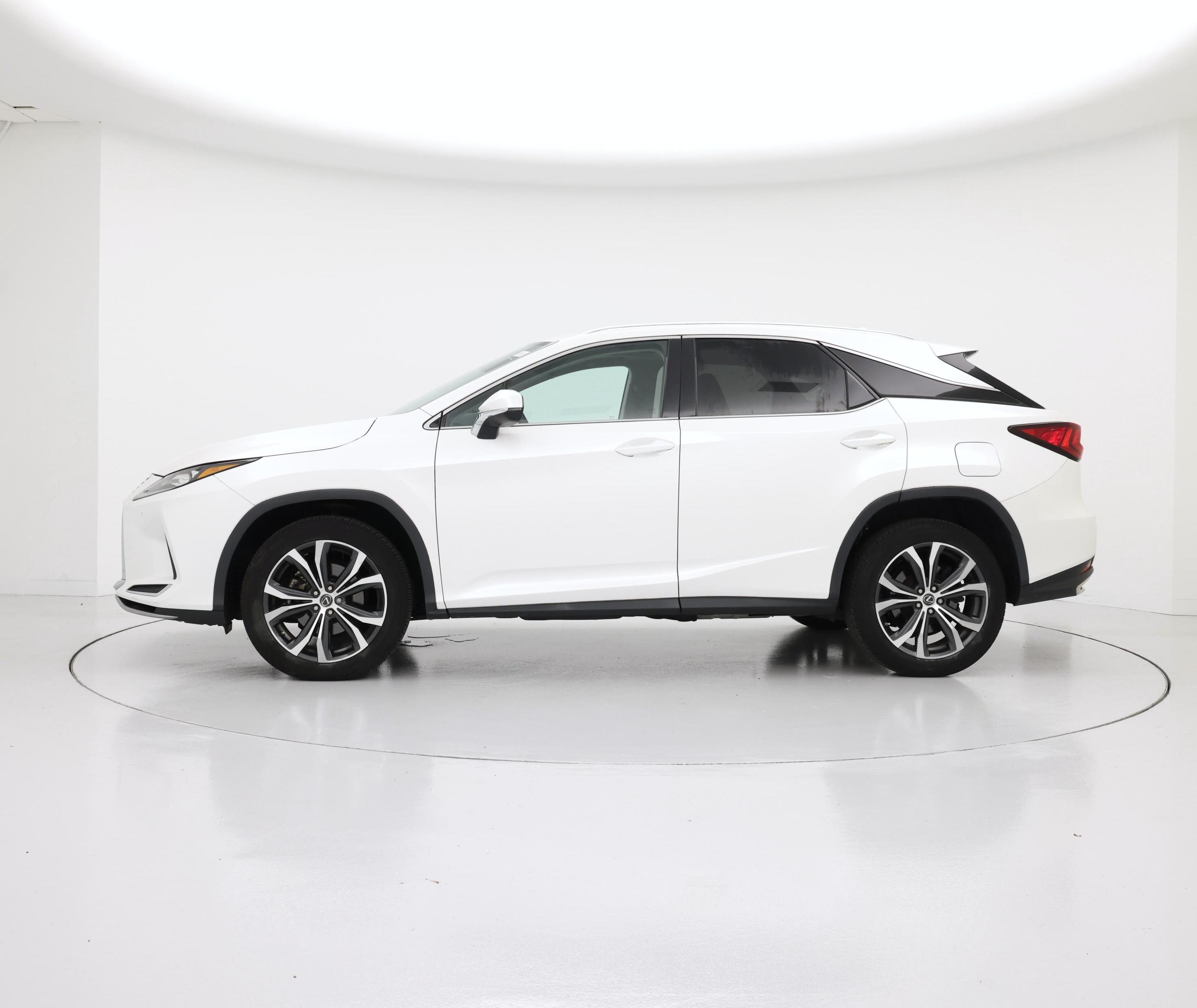 Thumbnail: 2020 Lexus RX - 3