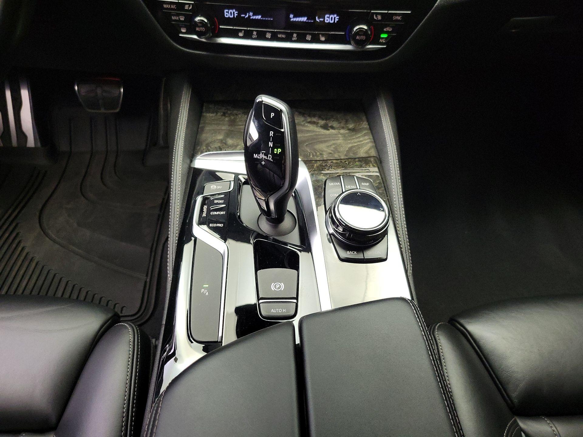 Thumbnail: 2018 BMW 5 Series - 18