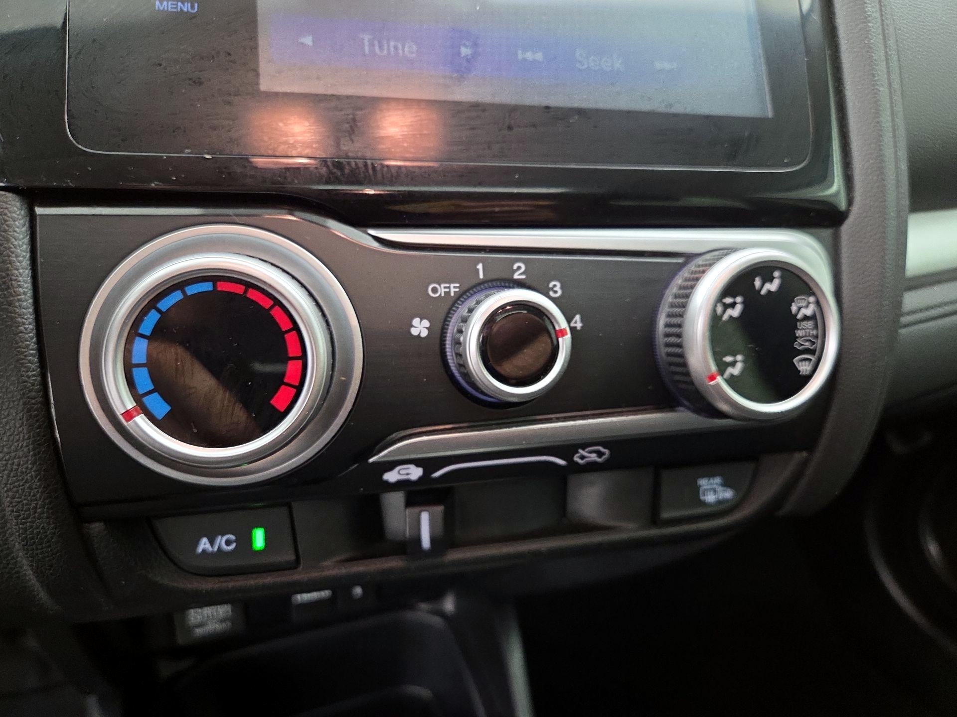 Thumbnail: 2015 Honda Fit - 17