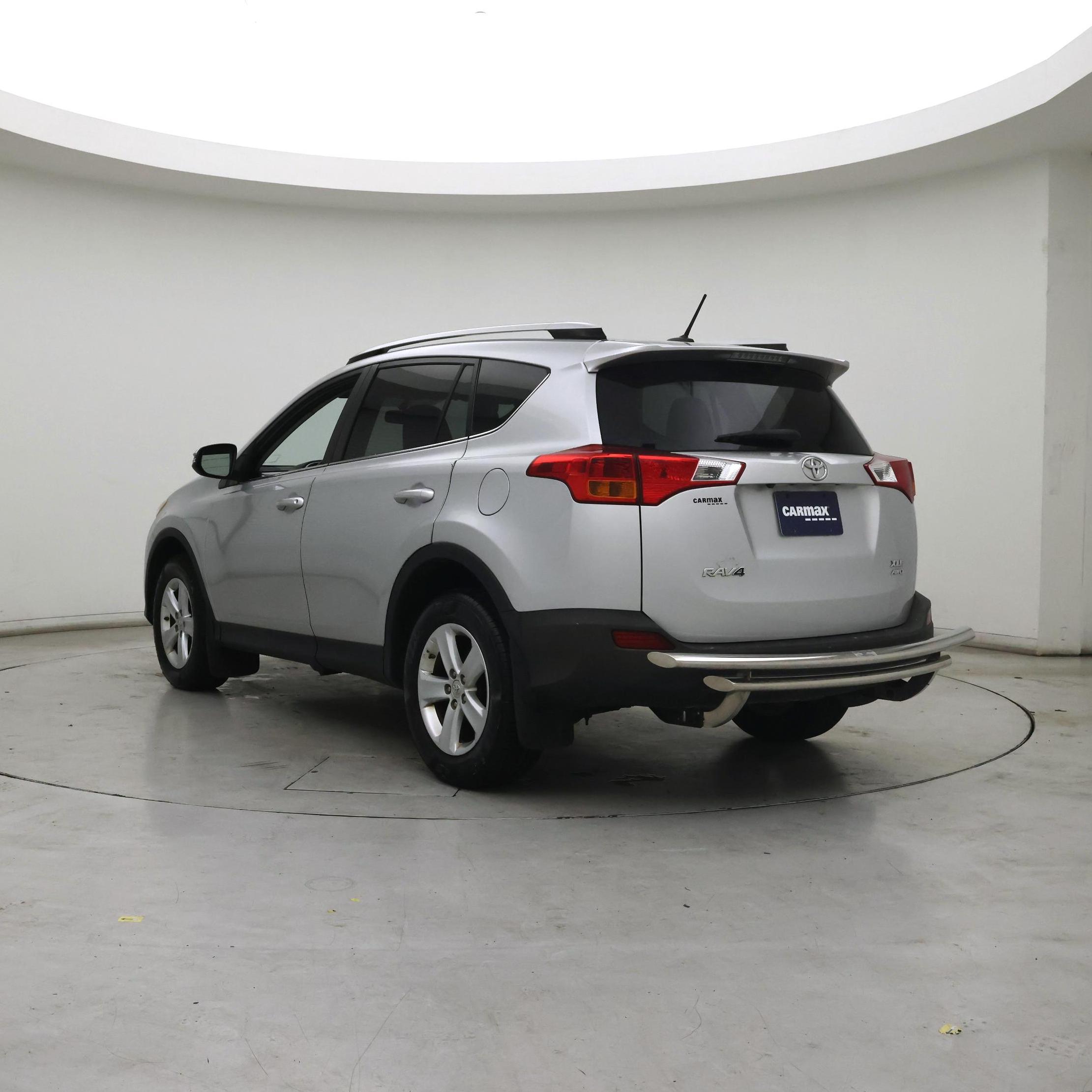 Thumbnail: 2014 Toyota RAV4 - 2