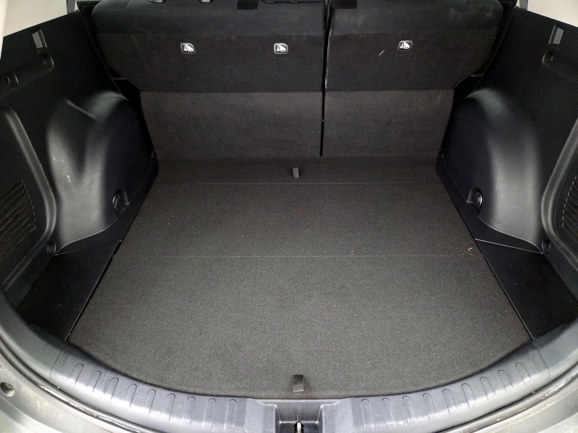 Thumbnail: 2014 Toyota RAV4 - 20
