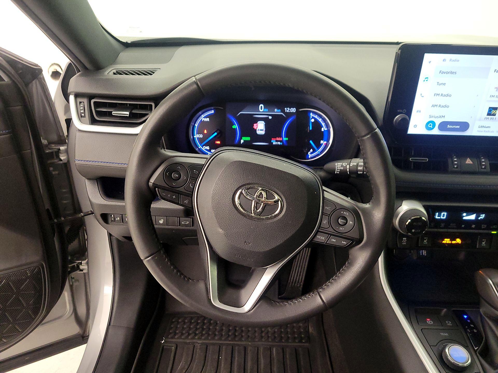 Thumbnail: 2023 Toyota RAV4 - 10