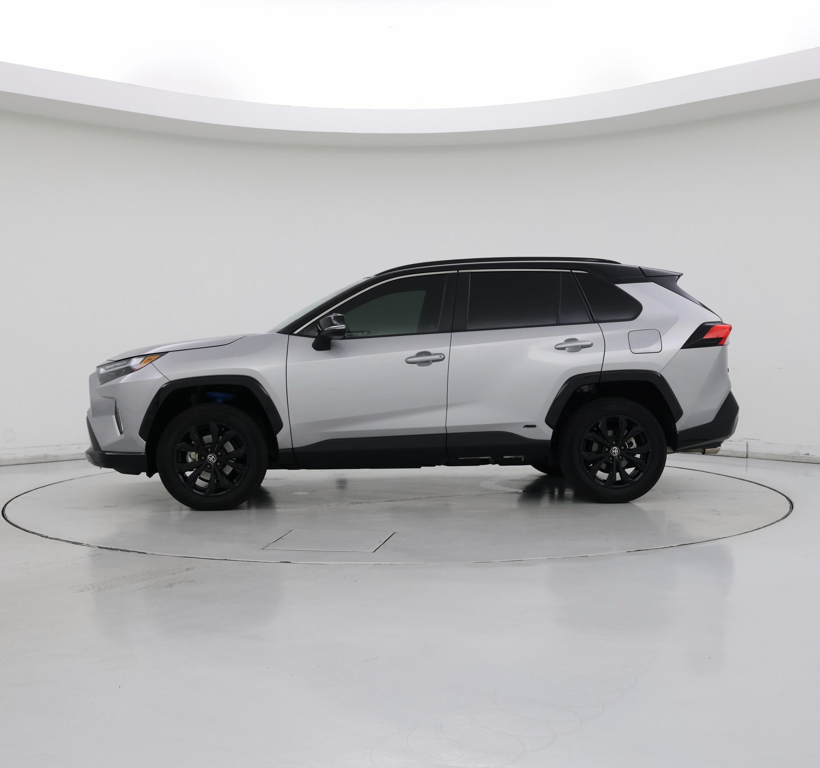 Thumbnail: 2023 Toyota RAV4 - 3
