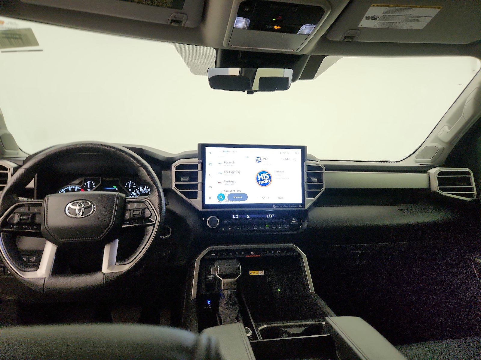 2023 Toyota Tundra Limited - Photo 10