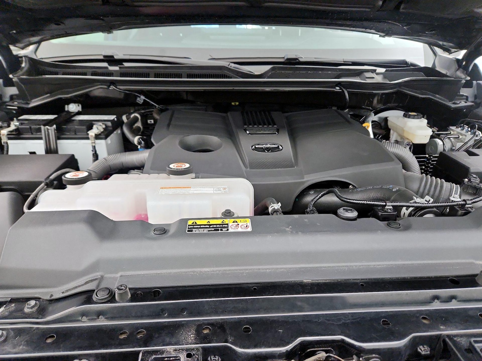2023 Toyota Tundra Limited - Photo 22