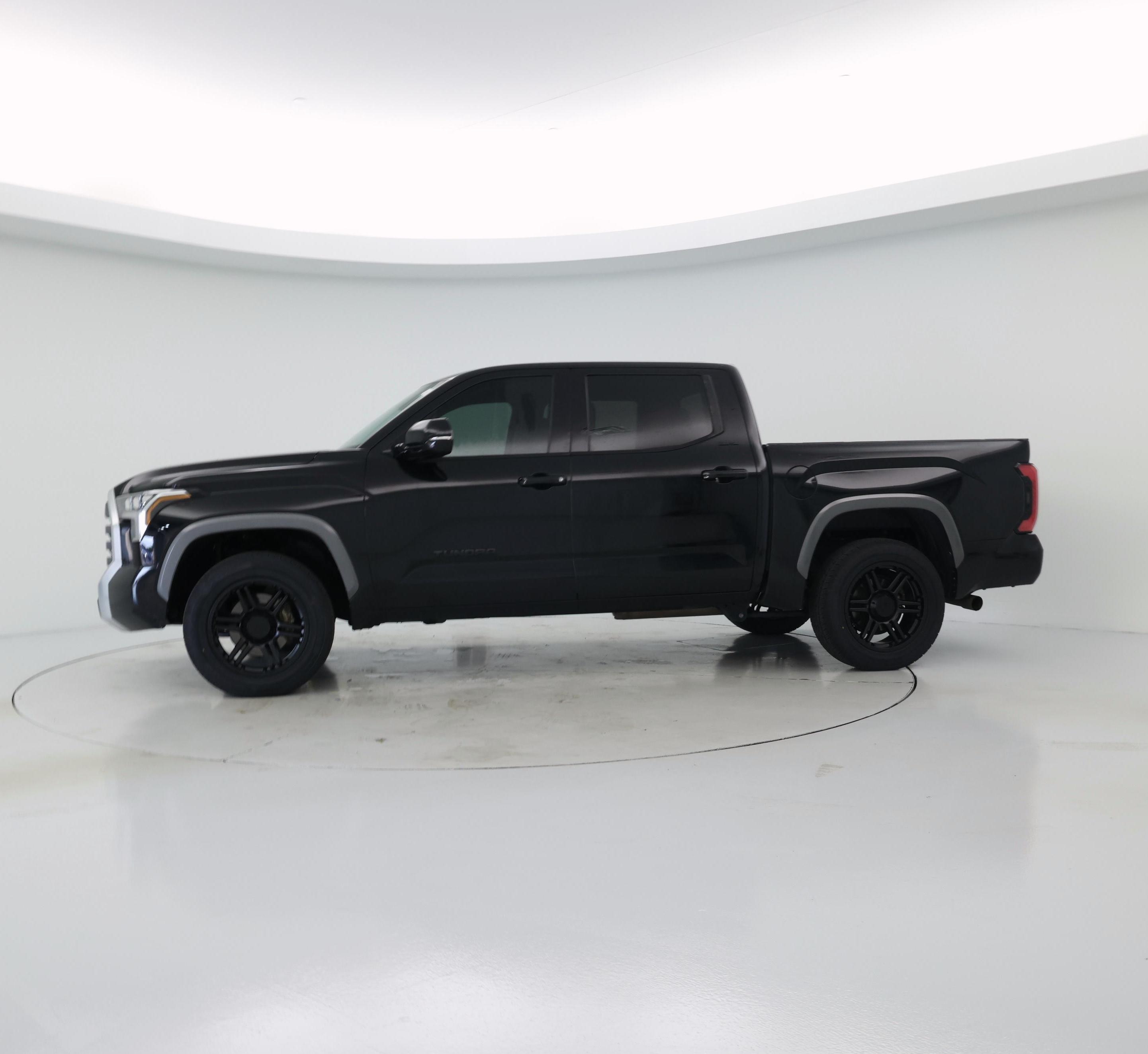 Thumbnail: 2023 Toyota Tundra - 3