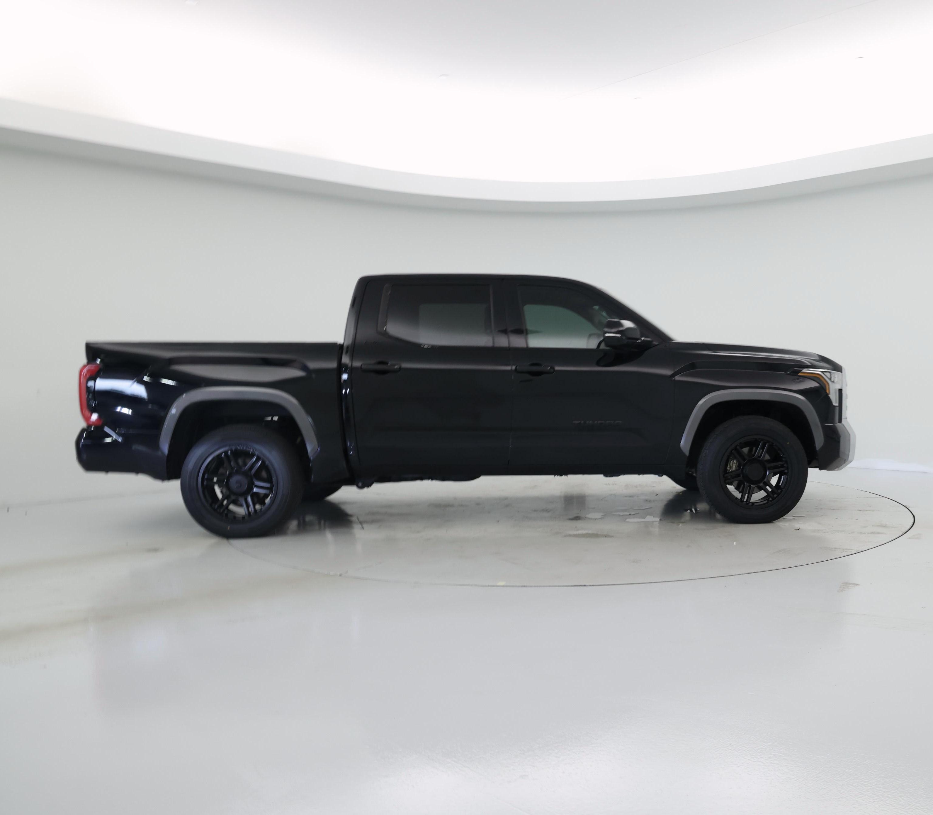 Thumbnail: 2023 Toyota Tundra - 7