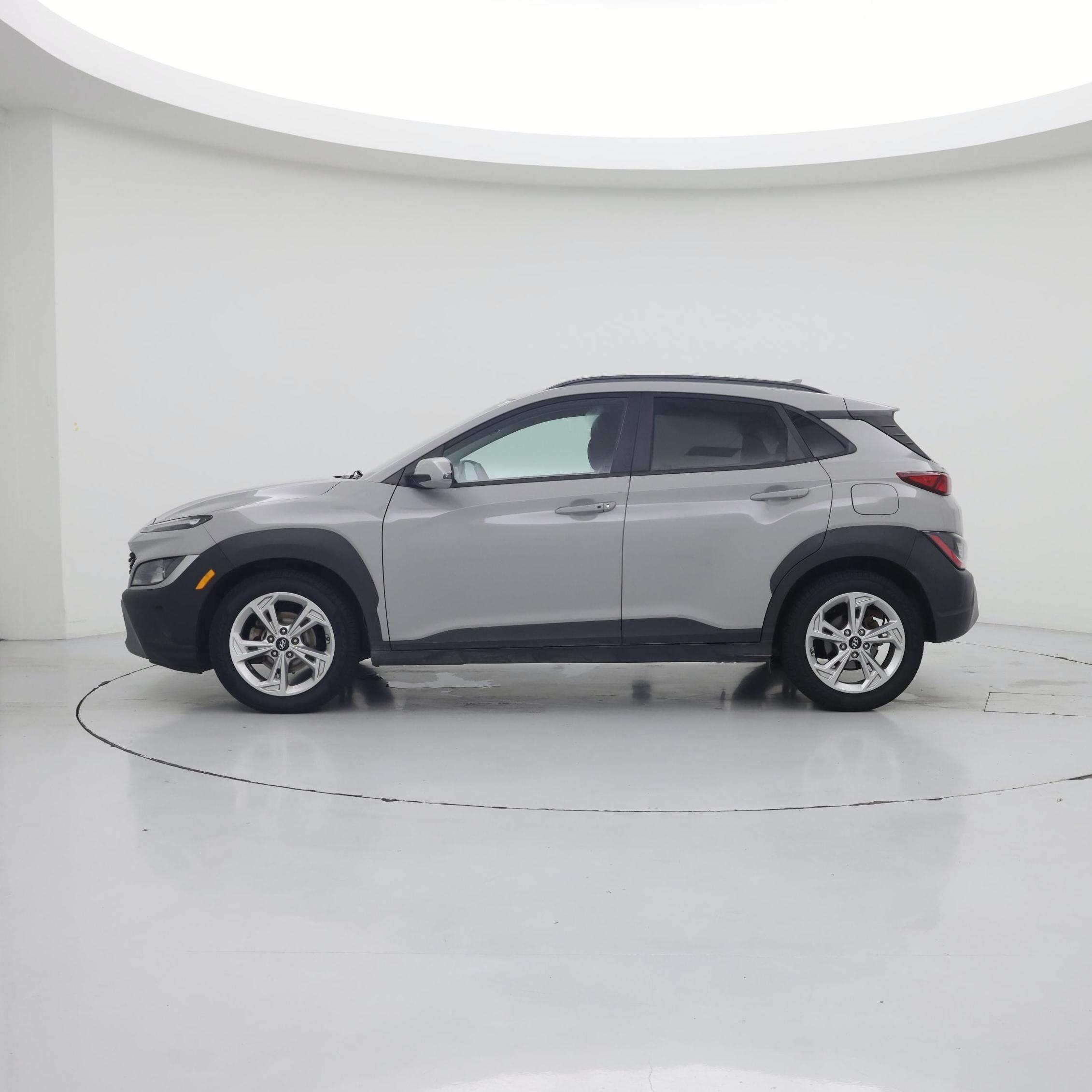 Thumbnail: 2022 Hyundai Kona - 3