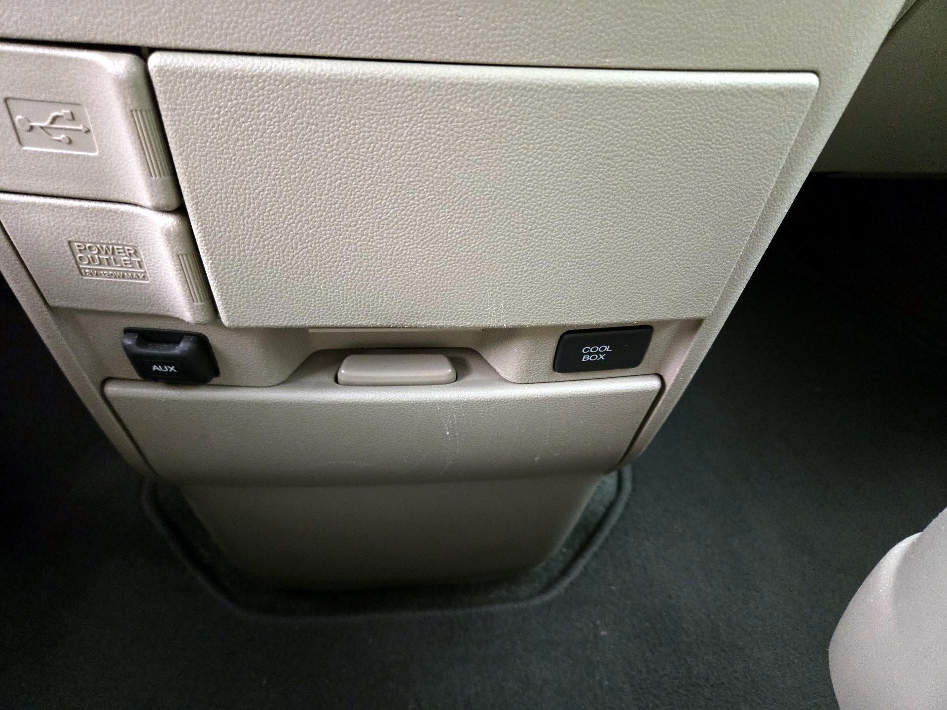 Thumbnail: 2016 Honda Odyssey - 18