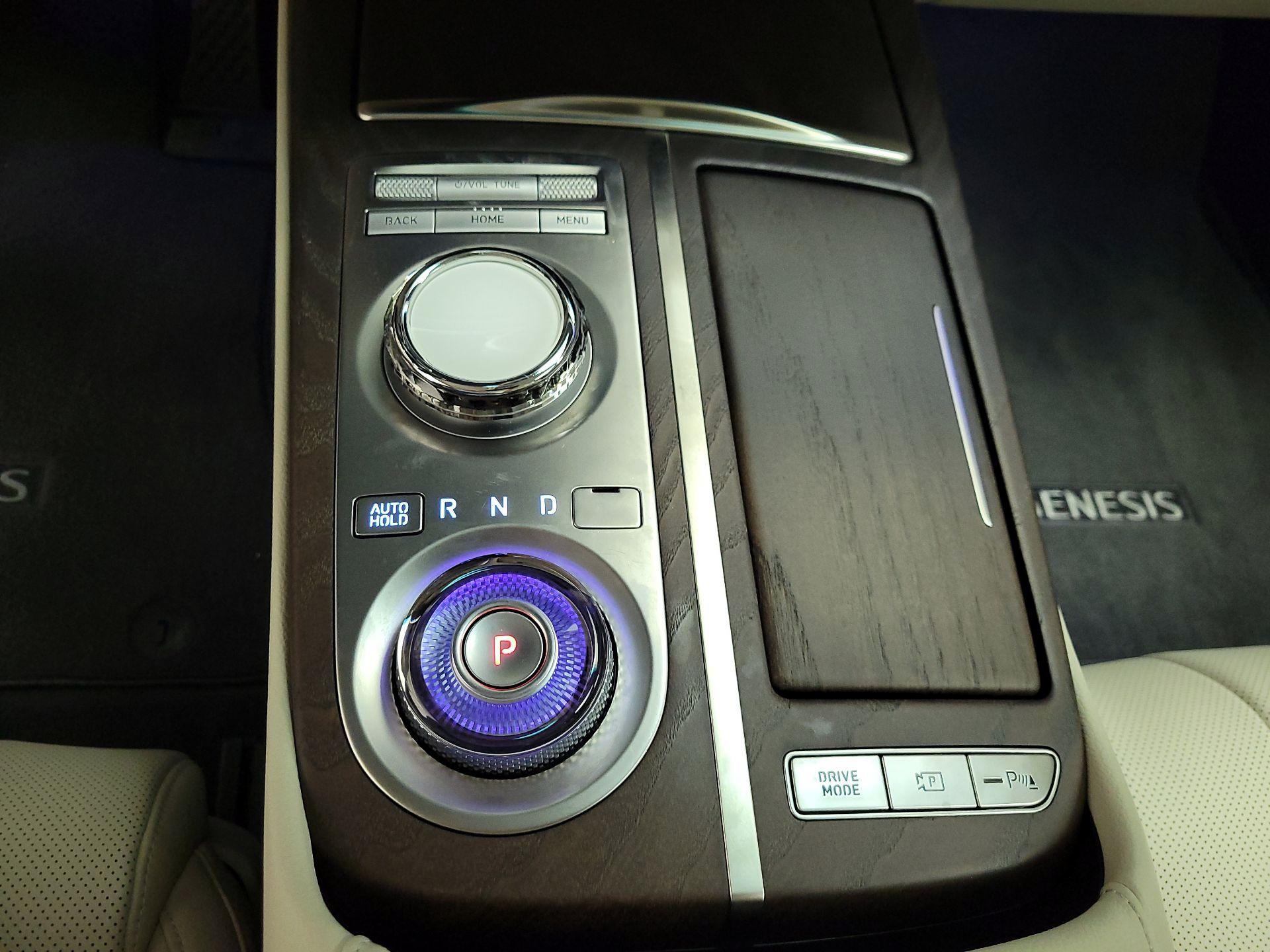 Thumbnail: 2024 Genesis G80 - 18