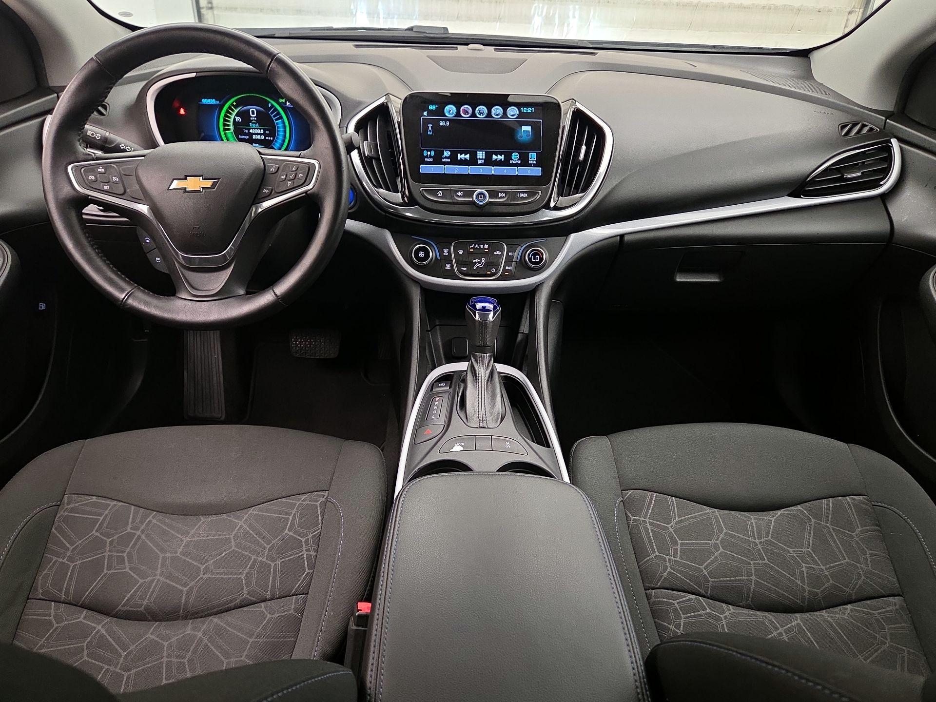 Thumbnail: 2016 Chevrolet Volt - 9